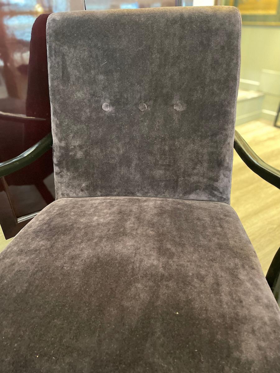 1950s Pair of Wooden Armchairs With Plum Velvet Upholstery For Sale 6