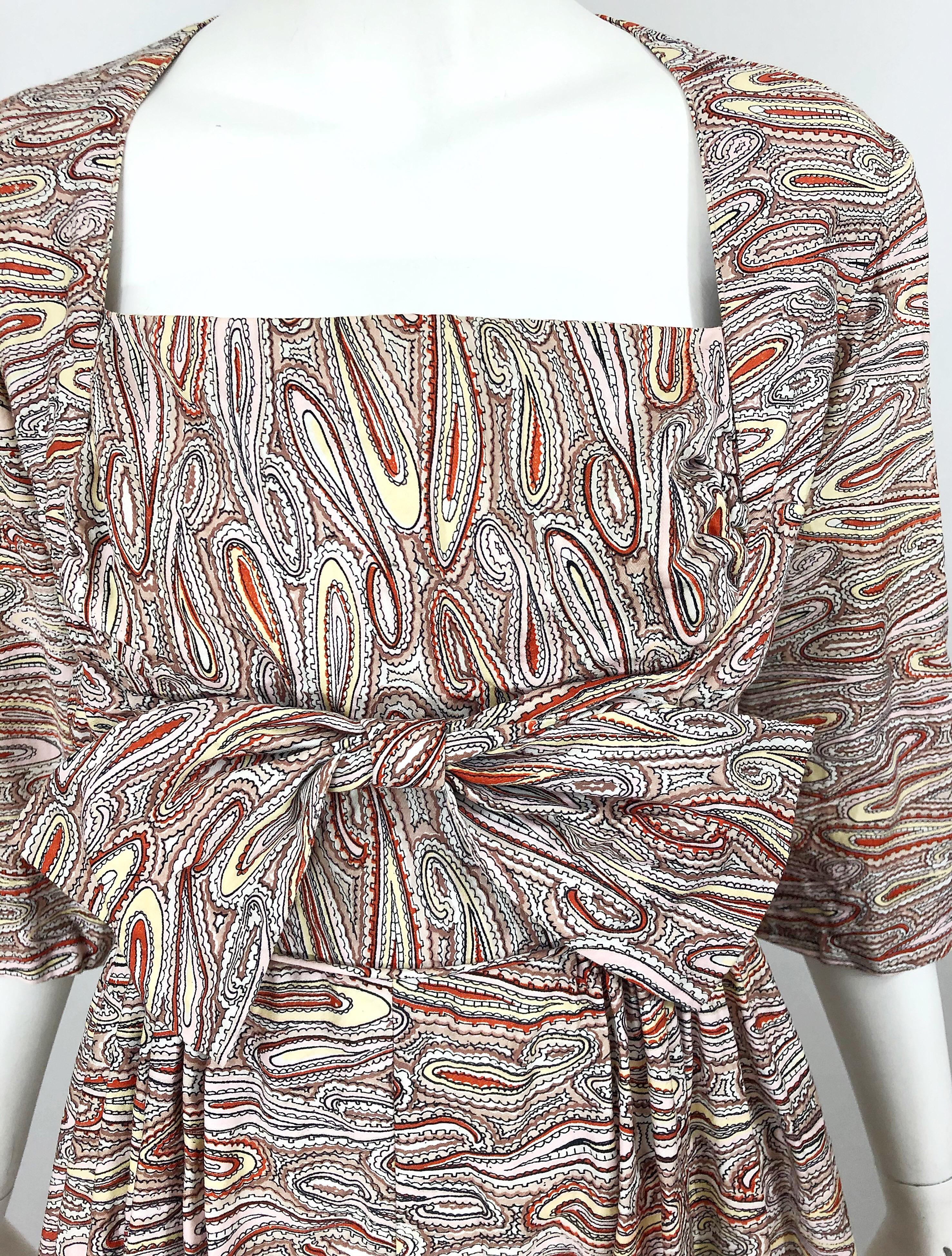 1950s Paisley Cotton 3/4 Sleeves Fit n' Flare Vintage 50s Bow Dress For Sale 3