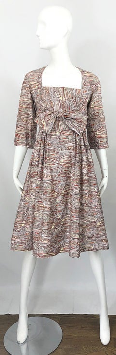 1950s Paisley Cotton 3/4 Sleeves Fit n' Flare Vintage 50s Bow Dress