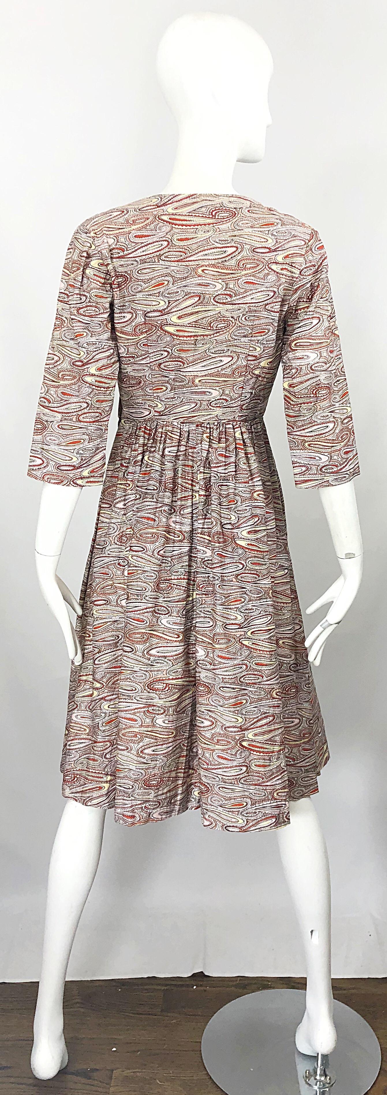 1950s Paisley Cotton 3/4 Sleeves Fit n' Flare Vintage 50s Bow Dress For Sale 1