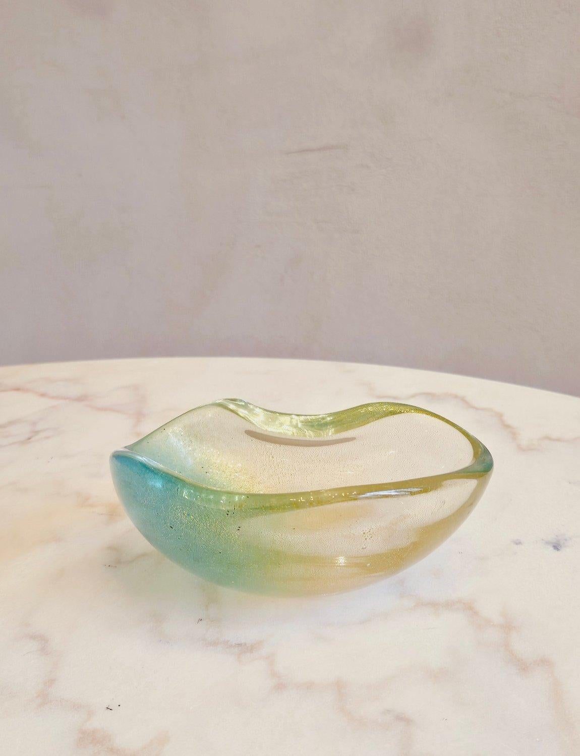 1950s Pale Gold & Green Murano Glass Bowl 1