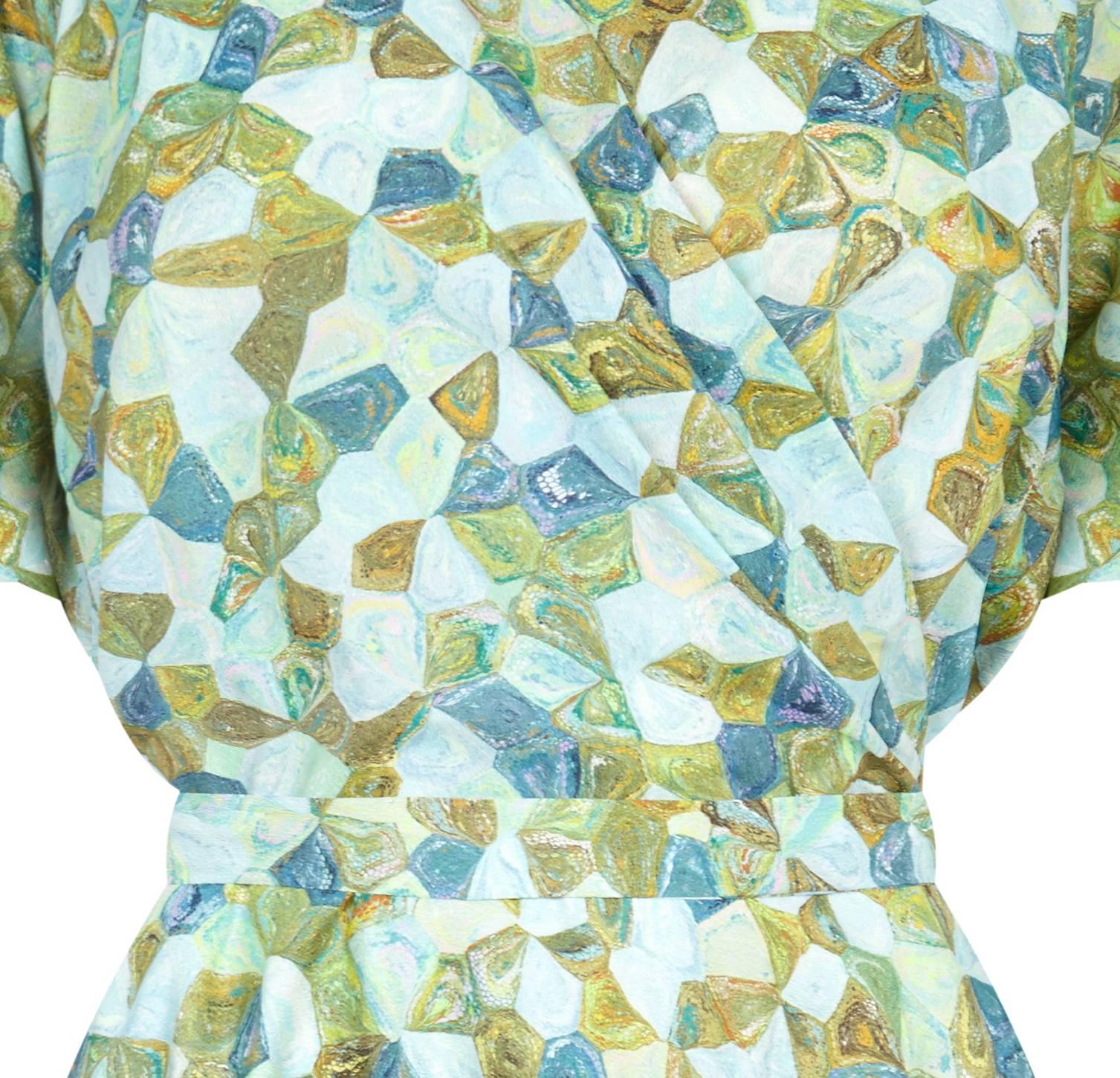 Vert 1950s Pale Green Abstract Novelty Patterned Dress (Robe à motifs abstraits) en vente