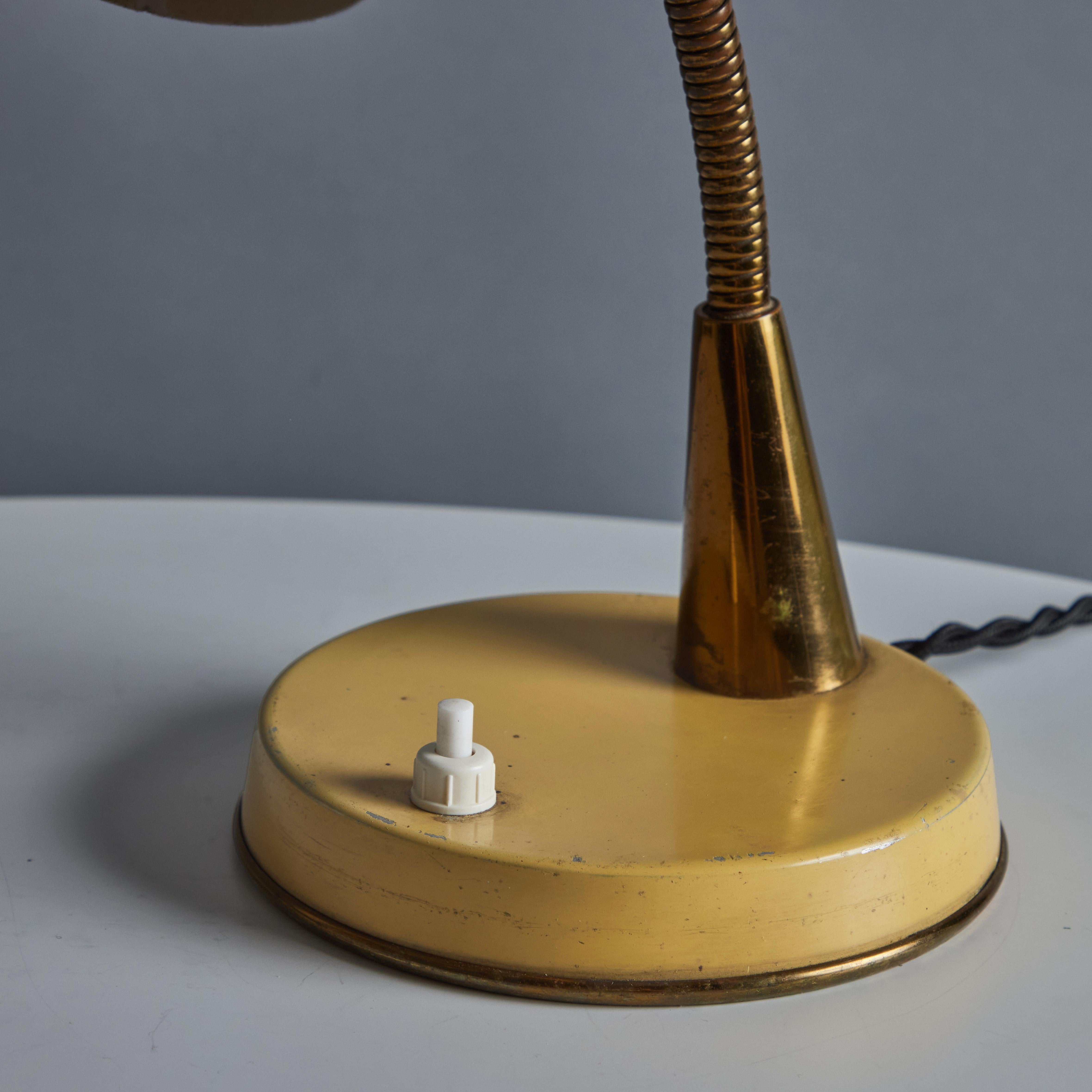 1950s Perforated Painted Metal & Brass Table Lamp Attributed to Stilnovo For Sale 2