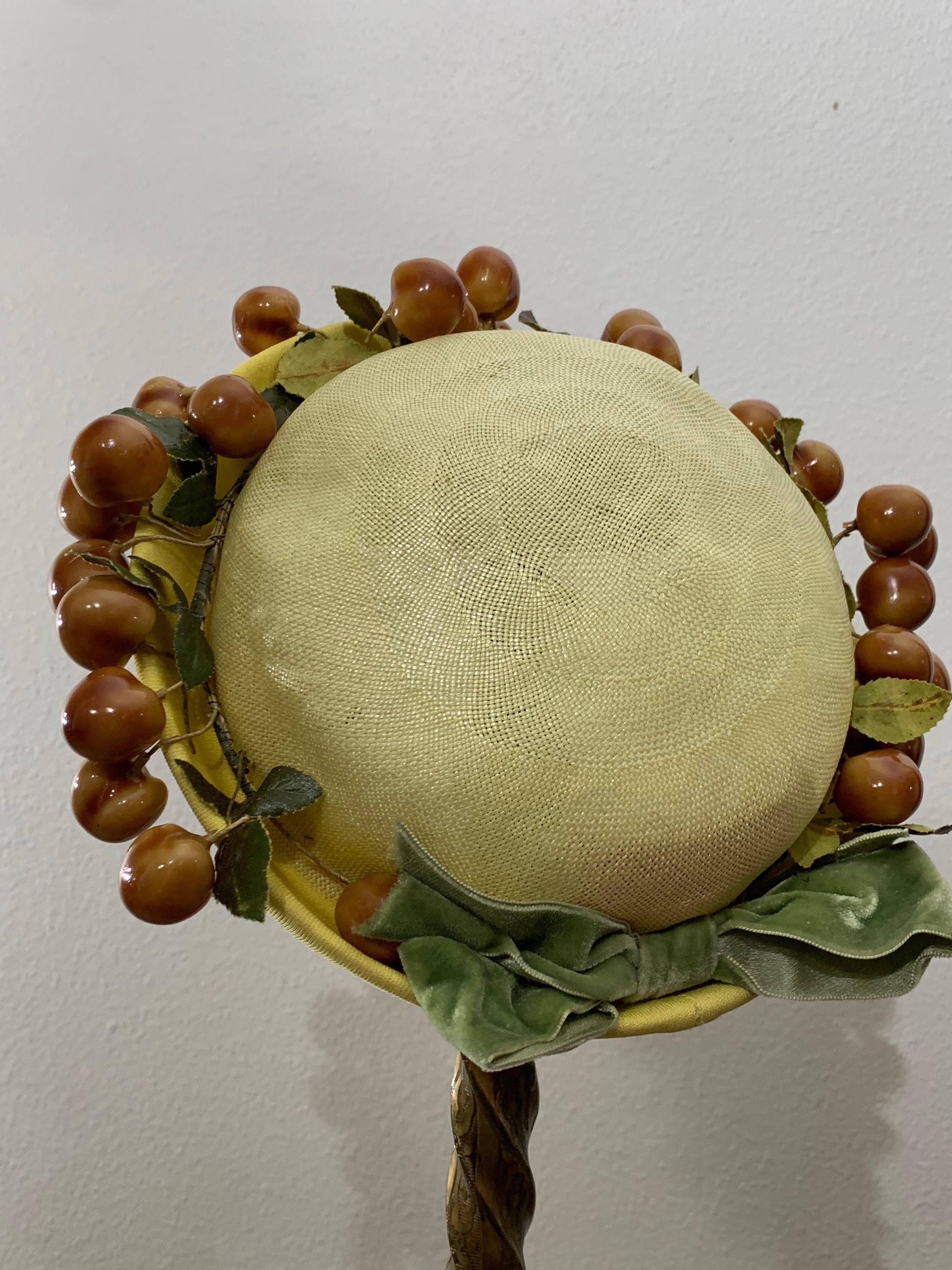 1950s Pale Yellow Straw Boater Hat w/ Olive Green Bow & Glossy Cherries At Brim For Sale 5