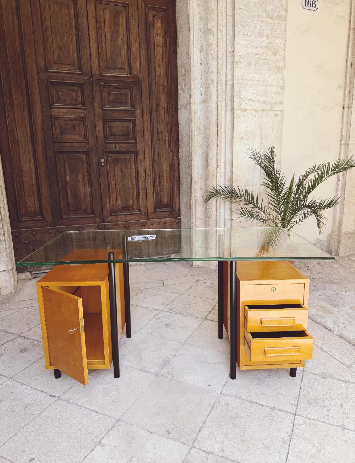 Italian 1950s 'Palermo' Desk by G. Caccamo Mobili For Sale