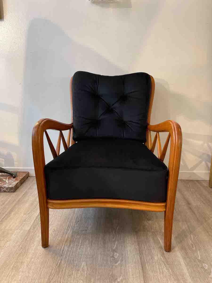 Mid-Century Modern 1950s Paolo Buffa Cherry Wood and Black Velvet Armchairs  For Sale