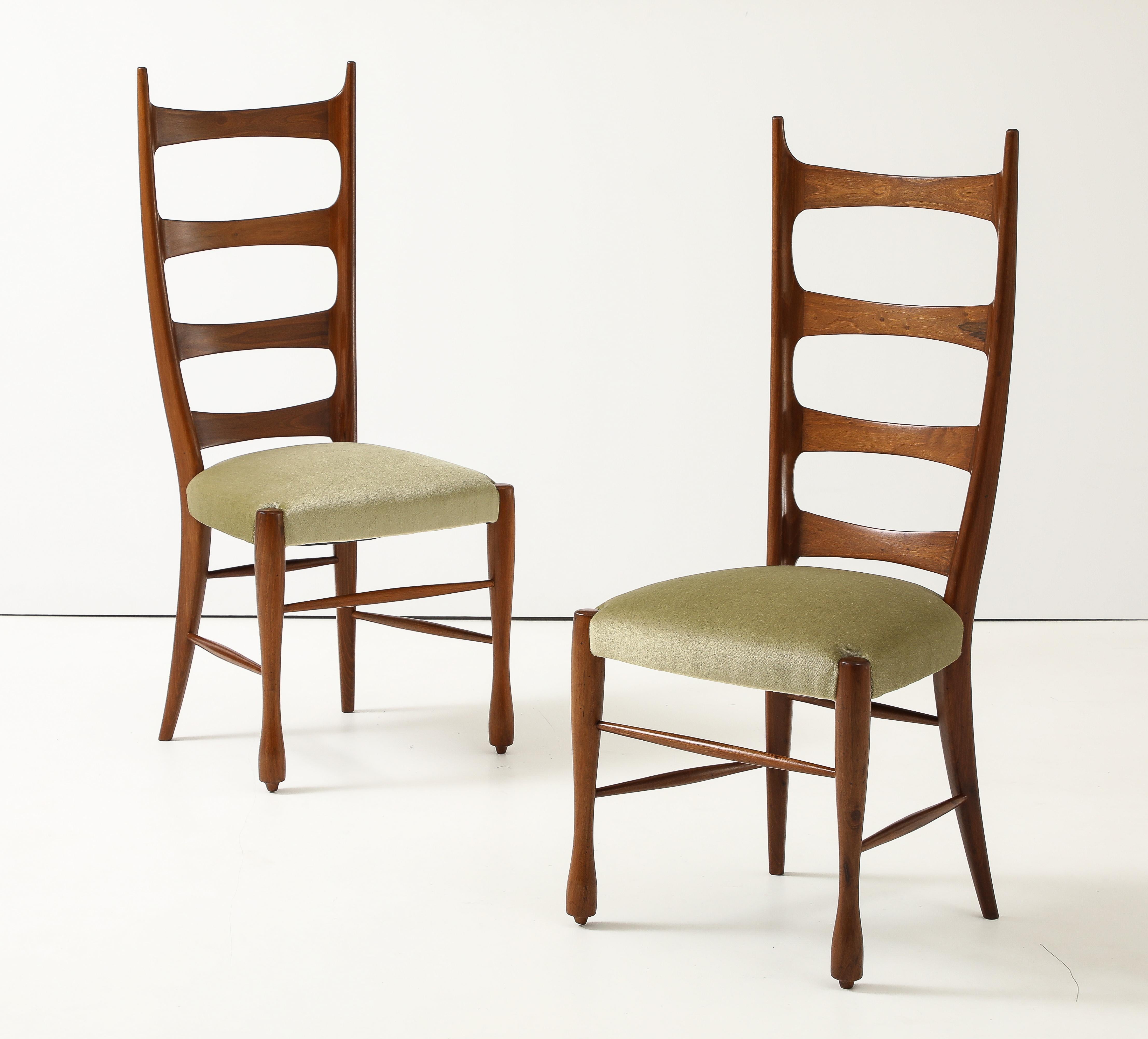 1950's Paolo Buffa Hohe Rückenlehne Stühle im Angebot 6