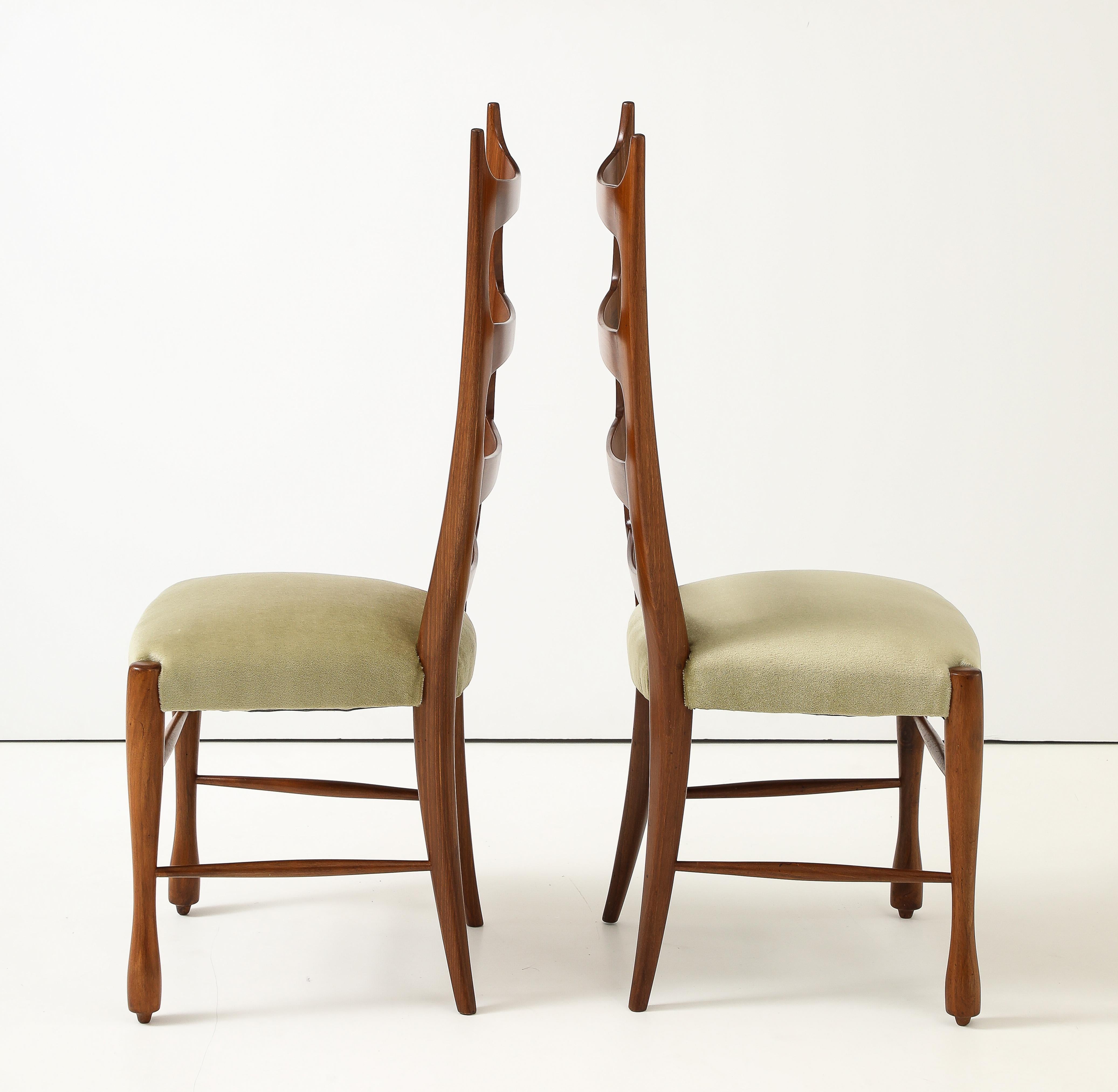 1950's Paolo Buffa Hohe Rückenlehne Stühle im Angebot 7