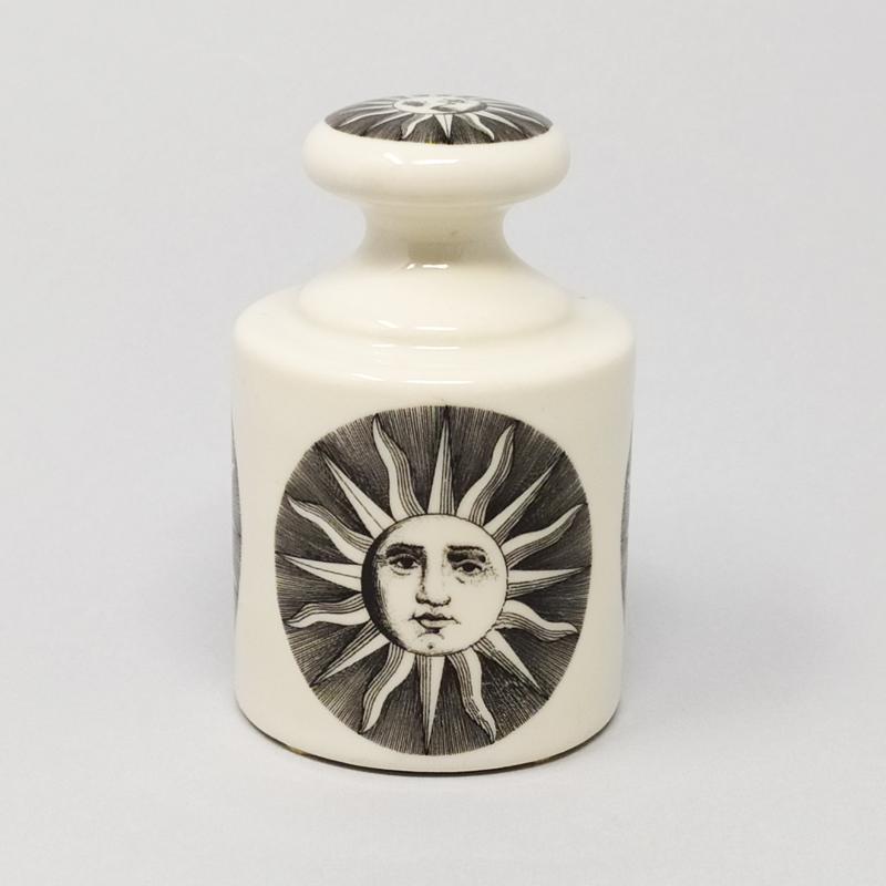 Mid-Century Modern 1950s Paperweight in Porcelain by Piero Fornasetti