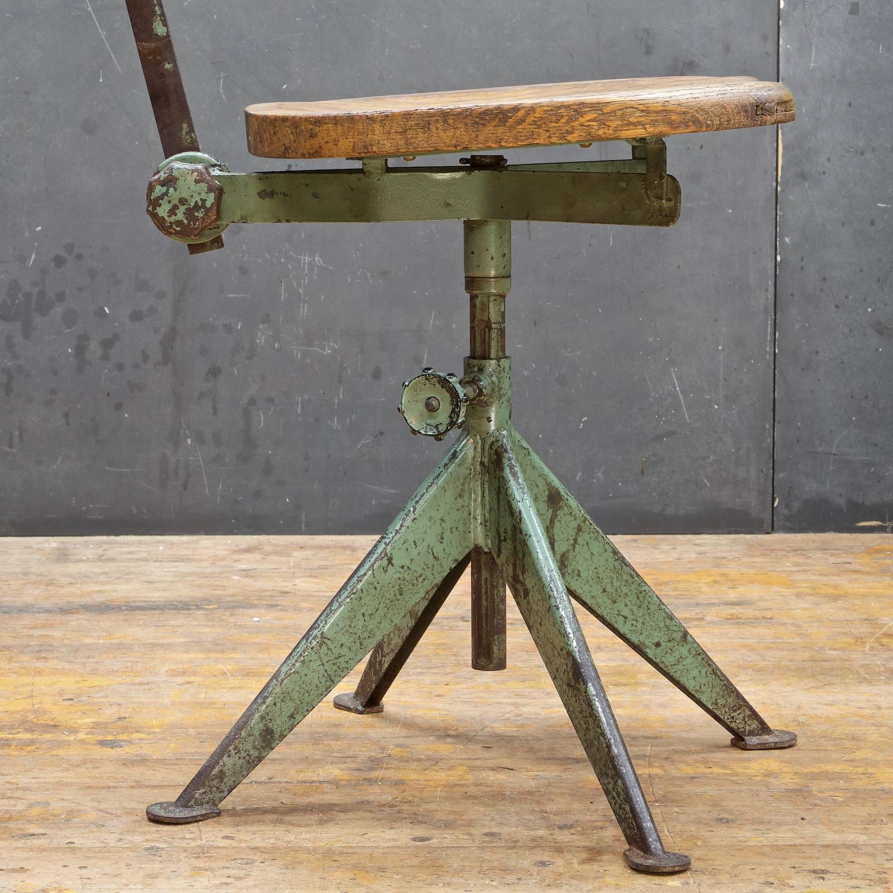 Industrial 1950s Parisian Experfi Bervete Drafting Chair S.G.D.G. Attributed to Jean Prouve