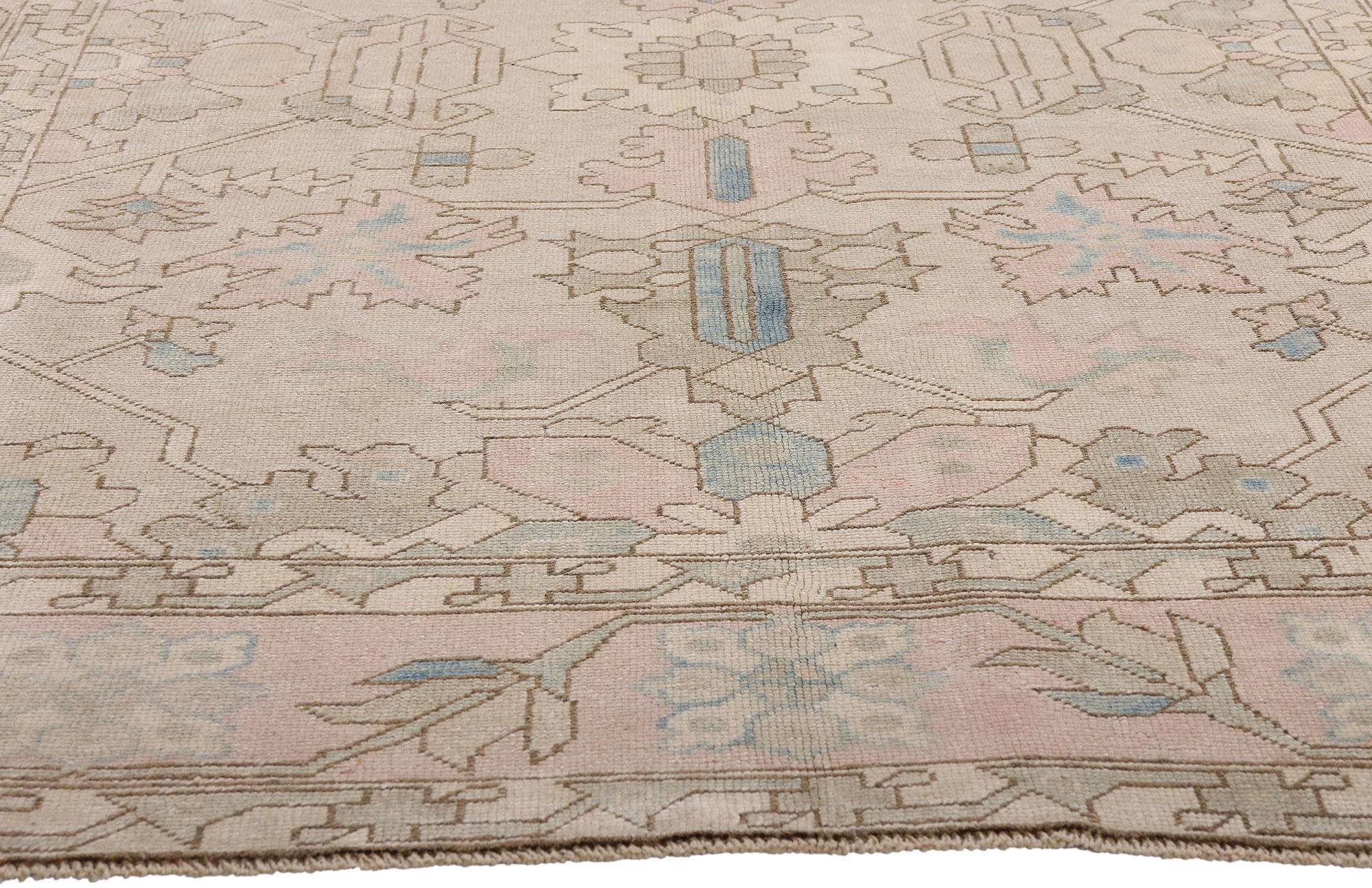 1950's Pastel Turkish Oushak Carpet with Modern Style Anudado a mano en venta