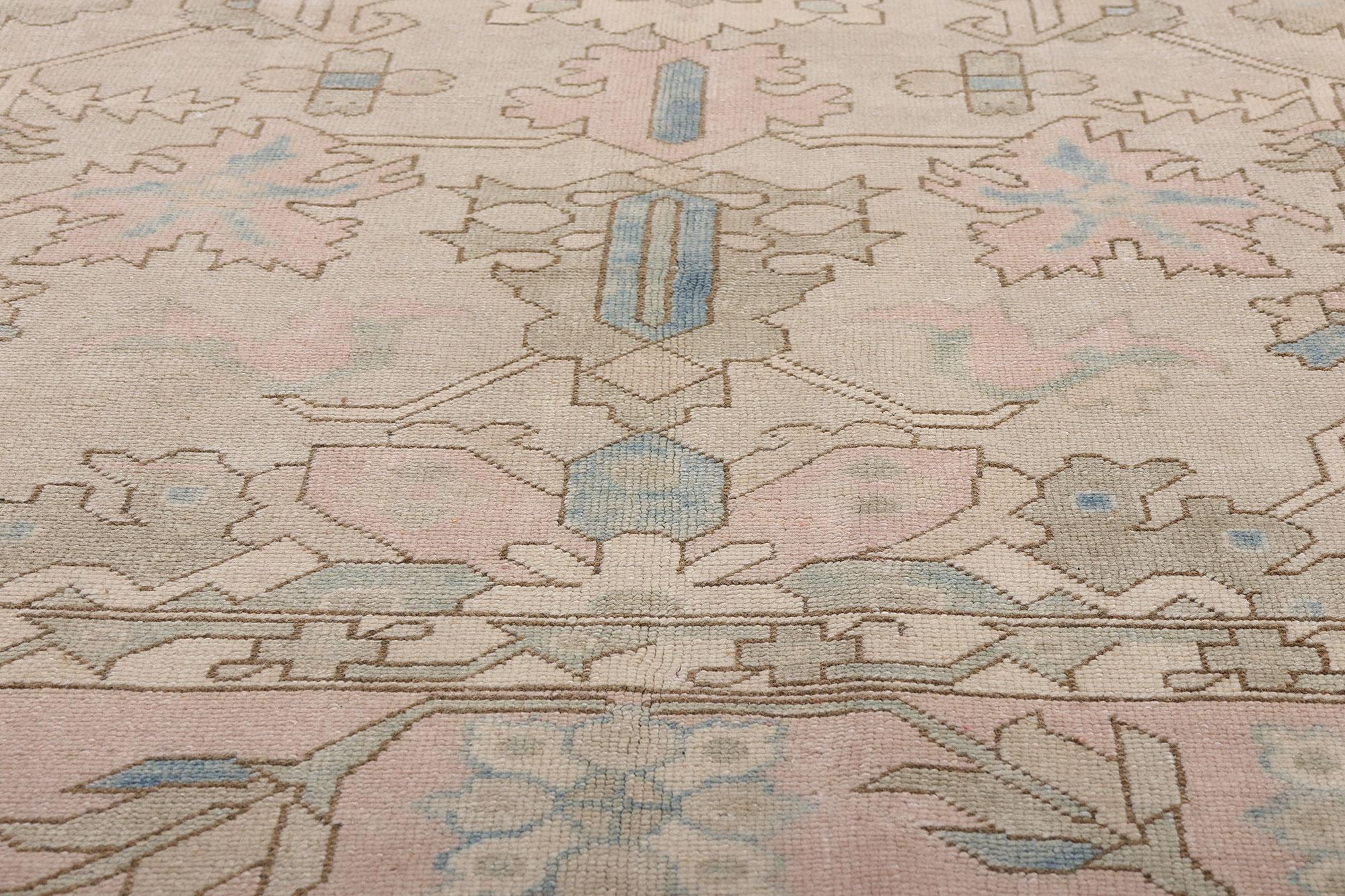 1950's Pastel Turkish Oushak Carpet with Modern Style en Bueno estado para la venta en Dallas, TX