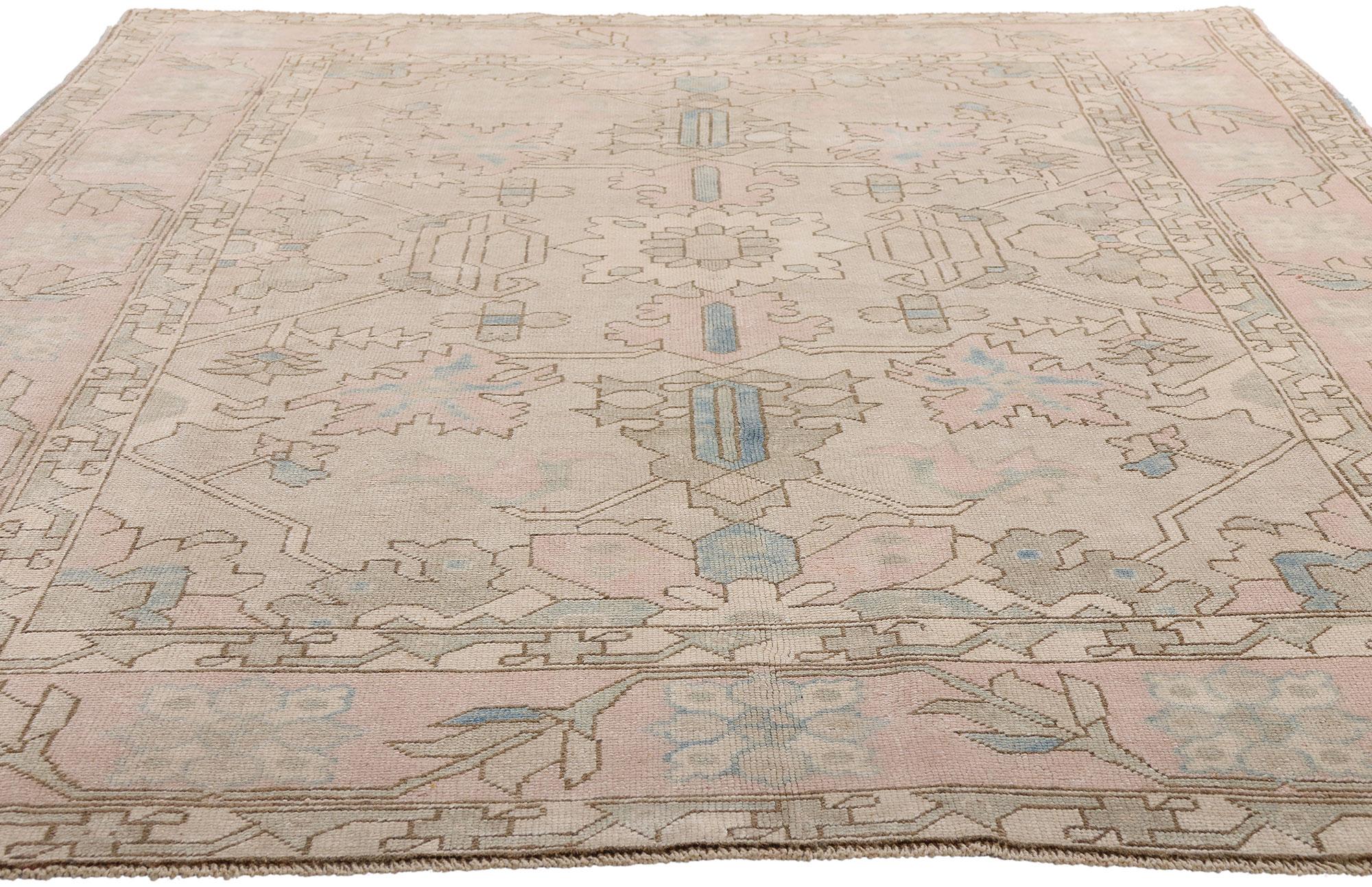 1950's Pastel Turkish Oushak Carpet with Modern Style Lana en venta