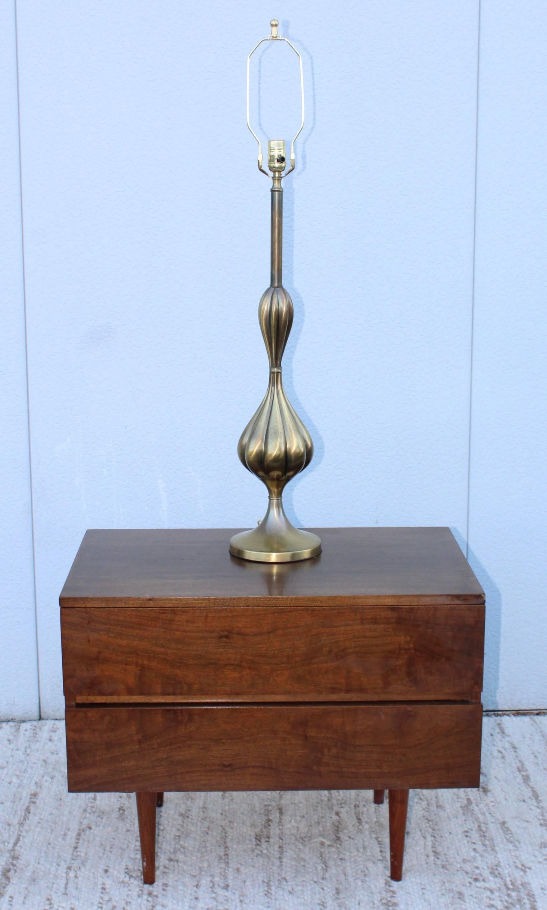 1950s Patinated Brass Stiffel Table Lamps For Sale 3