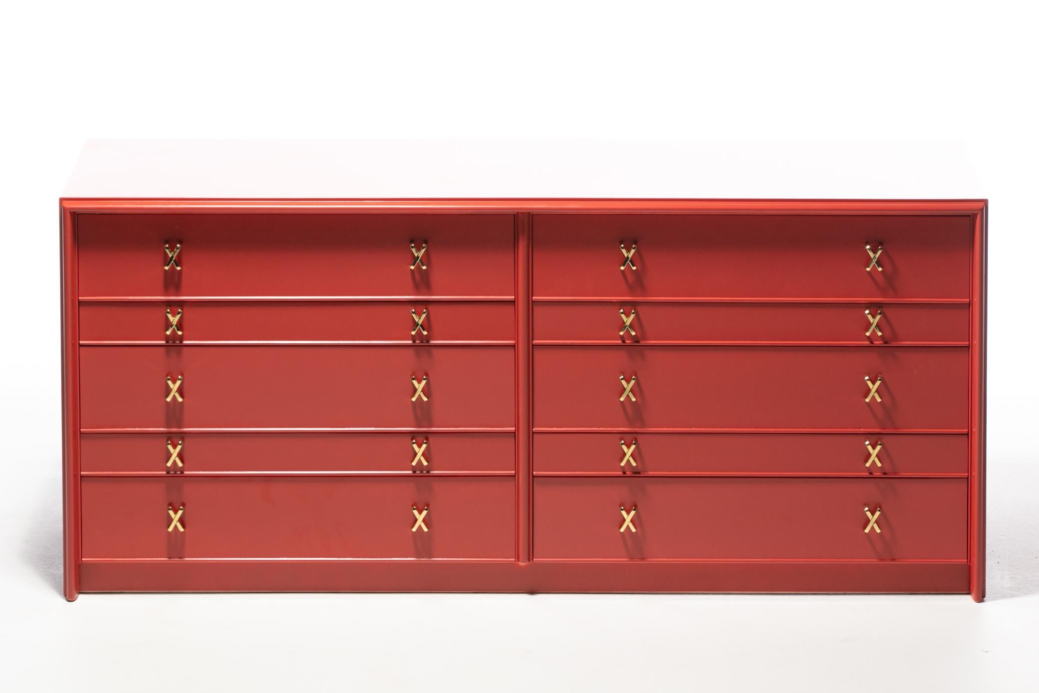 Cassettone doppio laccato rosso marocchino di Paul Frankl del 1950 in vendita 7