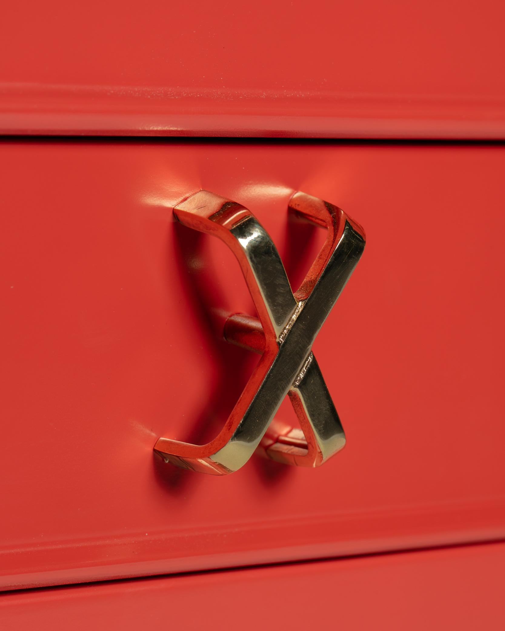 XX secolo Cassettone doppio laccato rosso marocchino di Paul Frankl del 1950 in vendita
