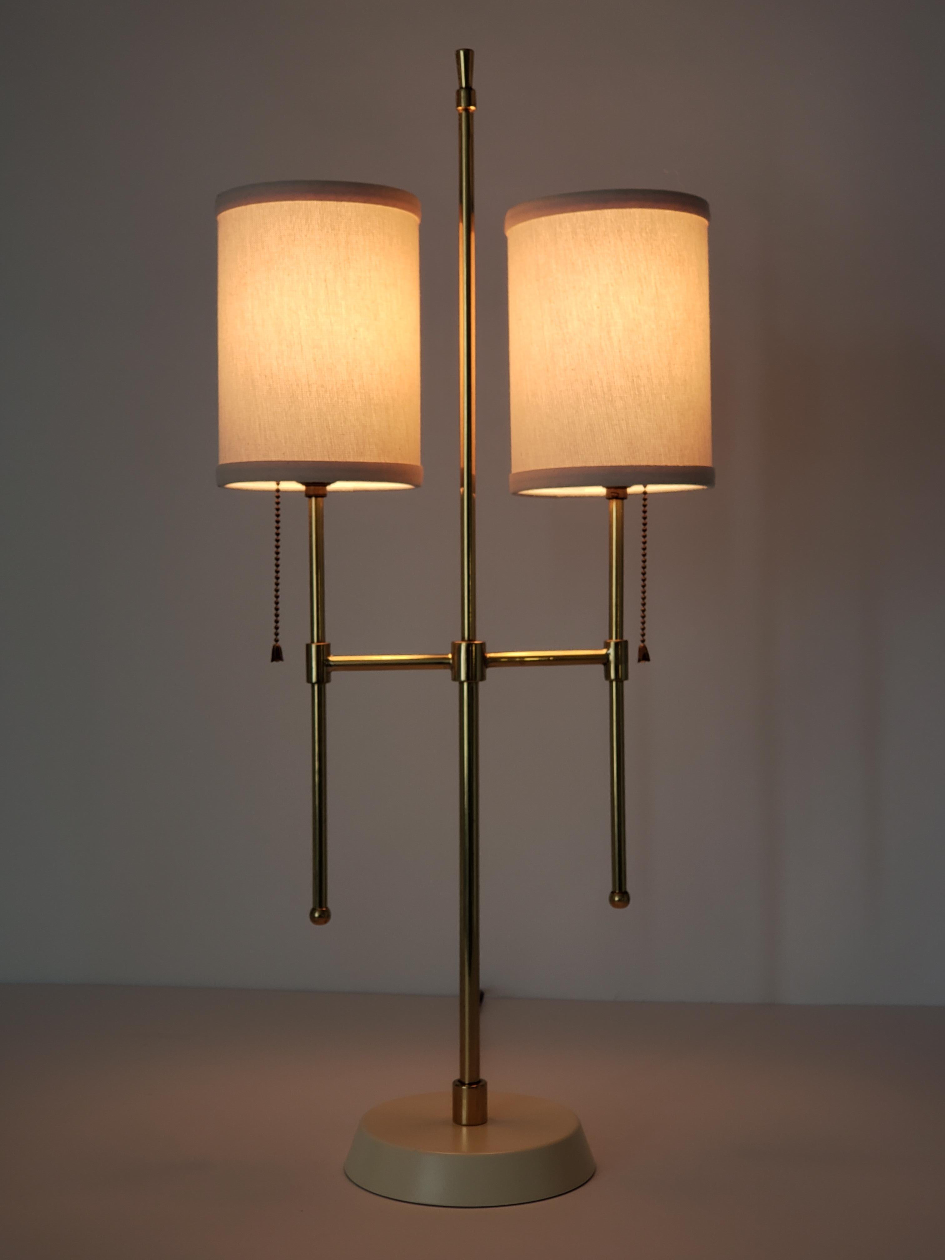 1950s In the manners of Paul McCobb , Twin Shade Brass Table Lamp, USA 3