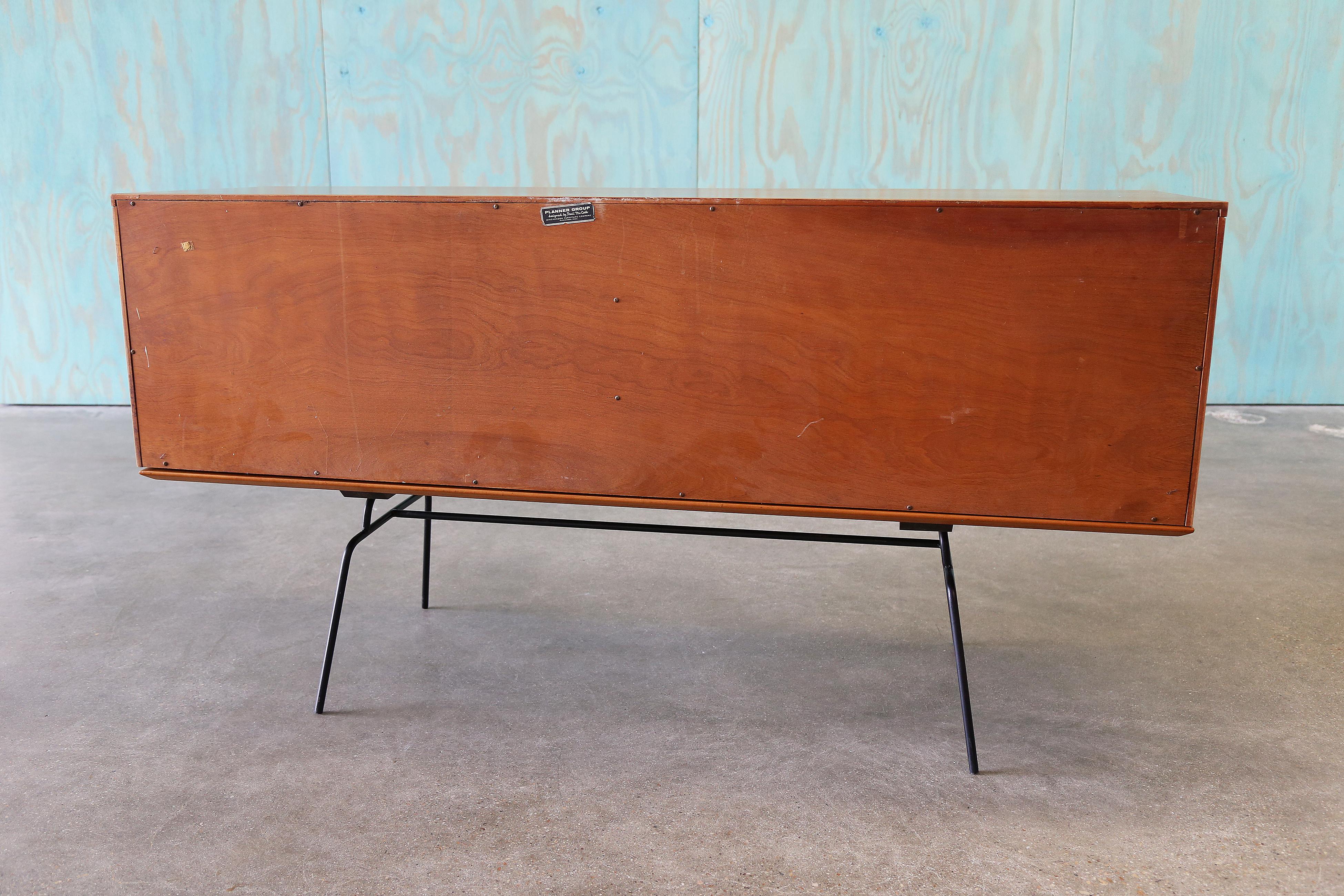 1950s Paul McCobb for Planner Group Iron Leg Credenza Mid Century Modern in vendita 7