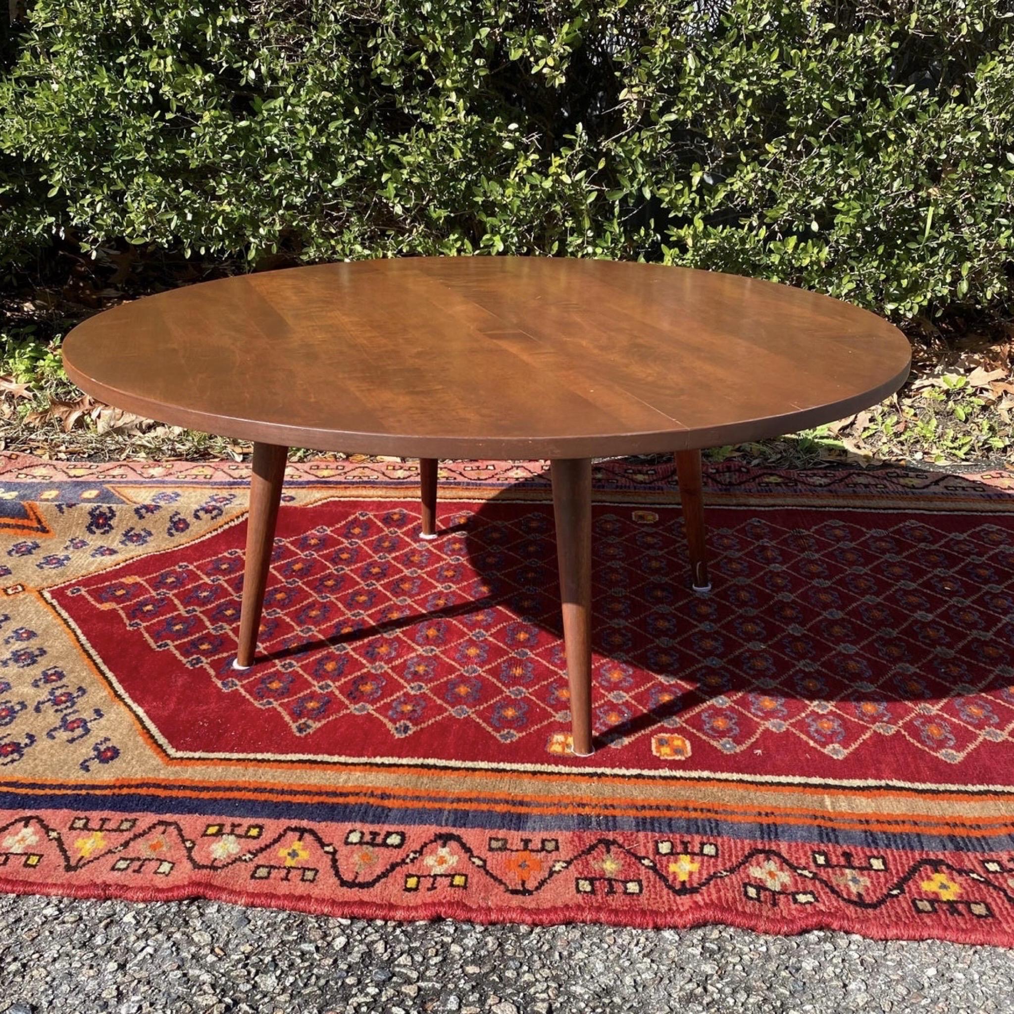 1950’s Paul McCobb Round Coffee Table In Good Condition In Charleston, SC