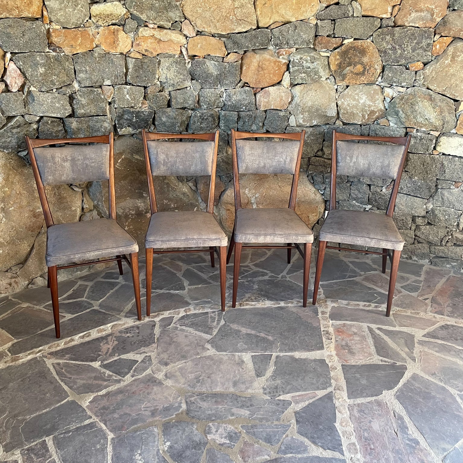 Chairs.
Set of 4 restored vintage sophistication dining chairs by Paul McCobb 1950s USA.
Paul McCobb for H Sacks & Sons Connoisseur Collection. 
Designed in mahogany and brass. 
New gray velvet textured upholstery 
Measures: 33 H x 16 W x 20.5