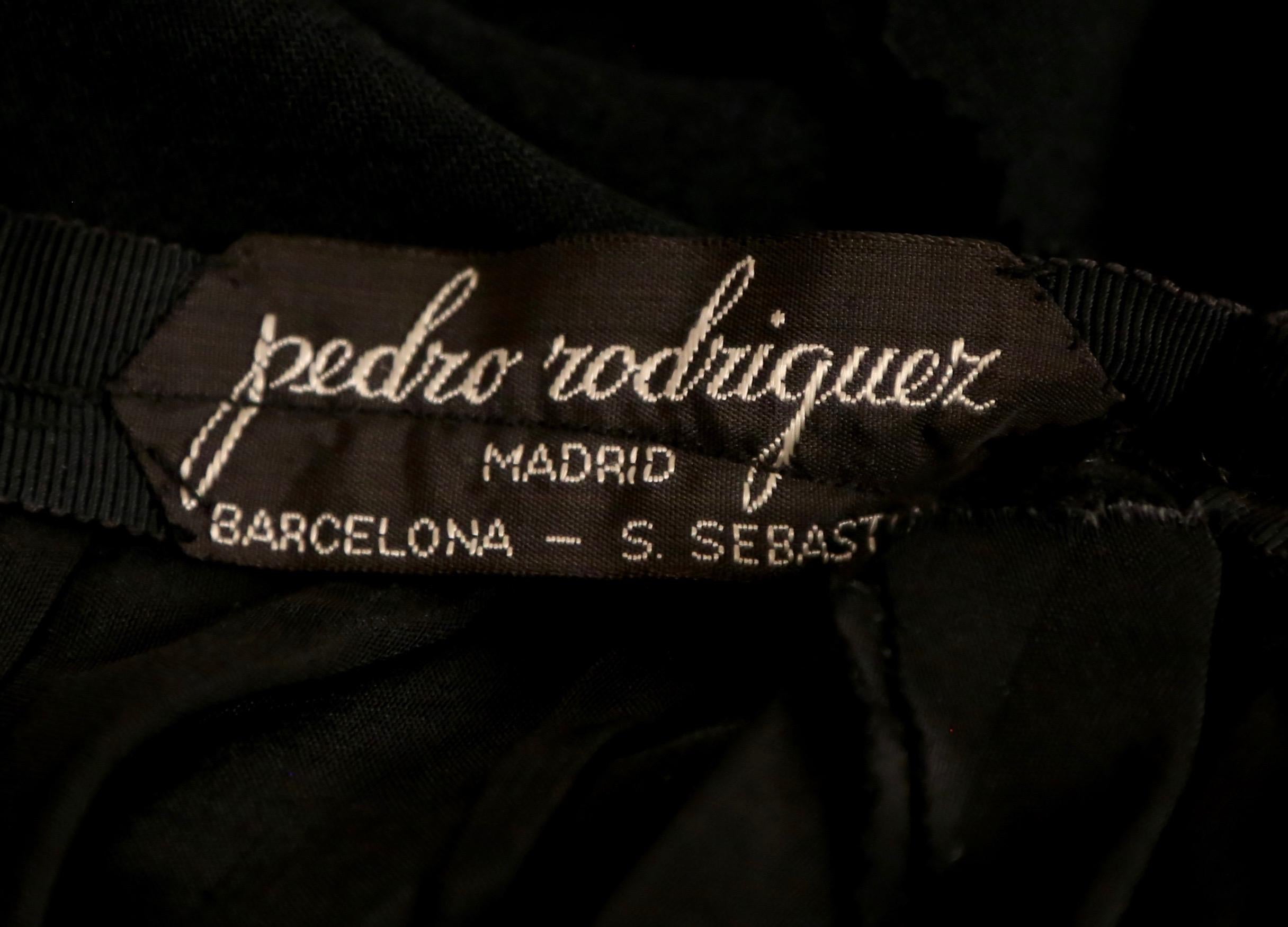 1950's PEDRO RODRIGUEZ silk jersey haute couture dress For Sale 2