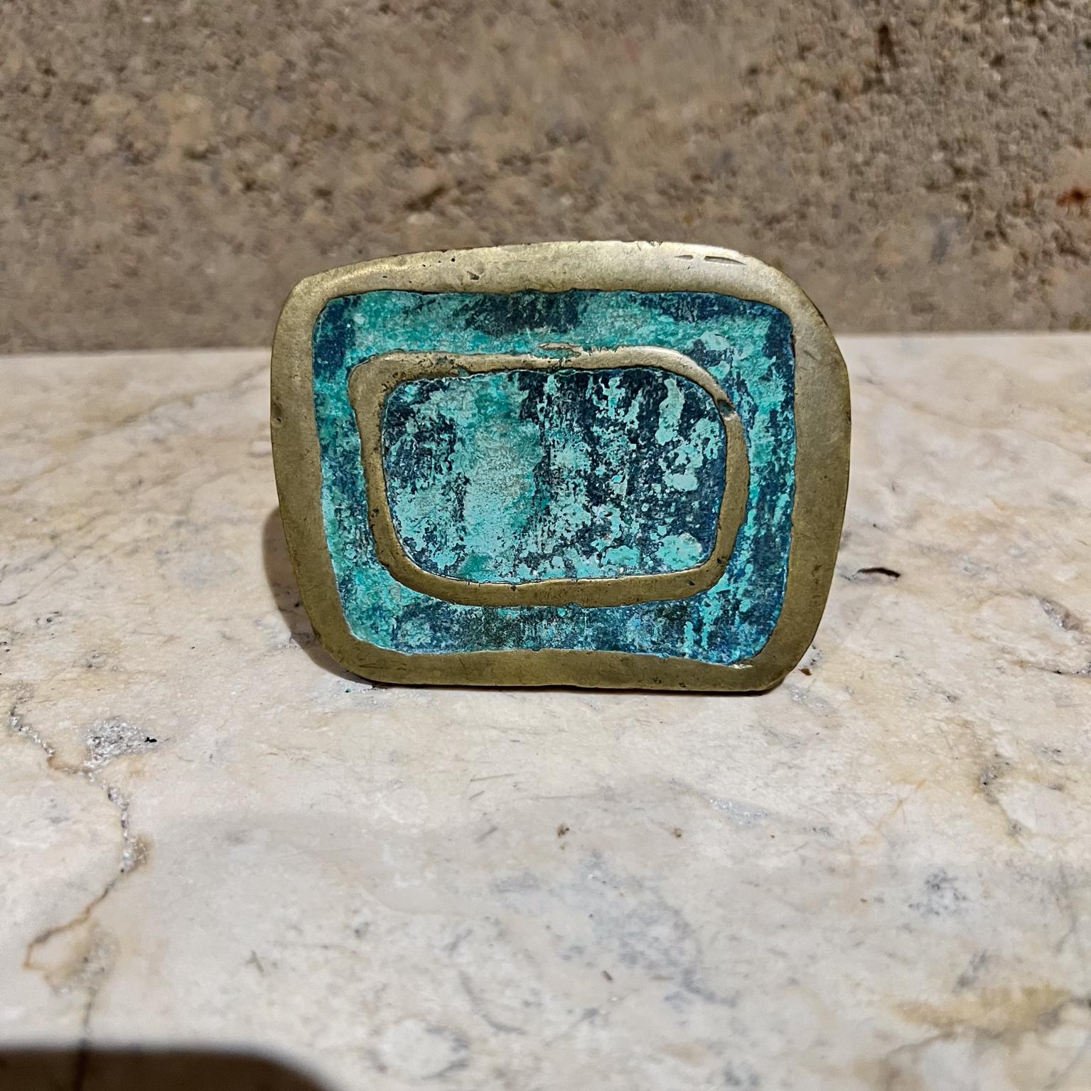 Mid-Century Modern Pepe Mendoza Mayan Revive Pull Doorknob Malachite Brass Mexican Modernism en vente