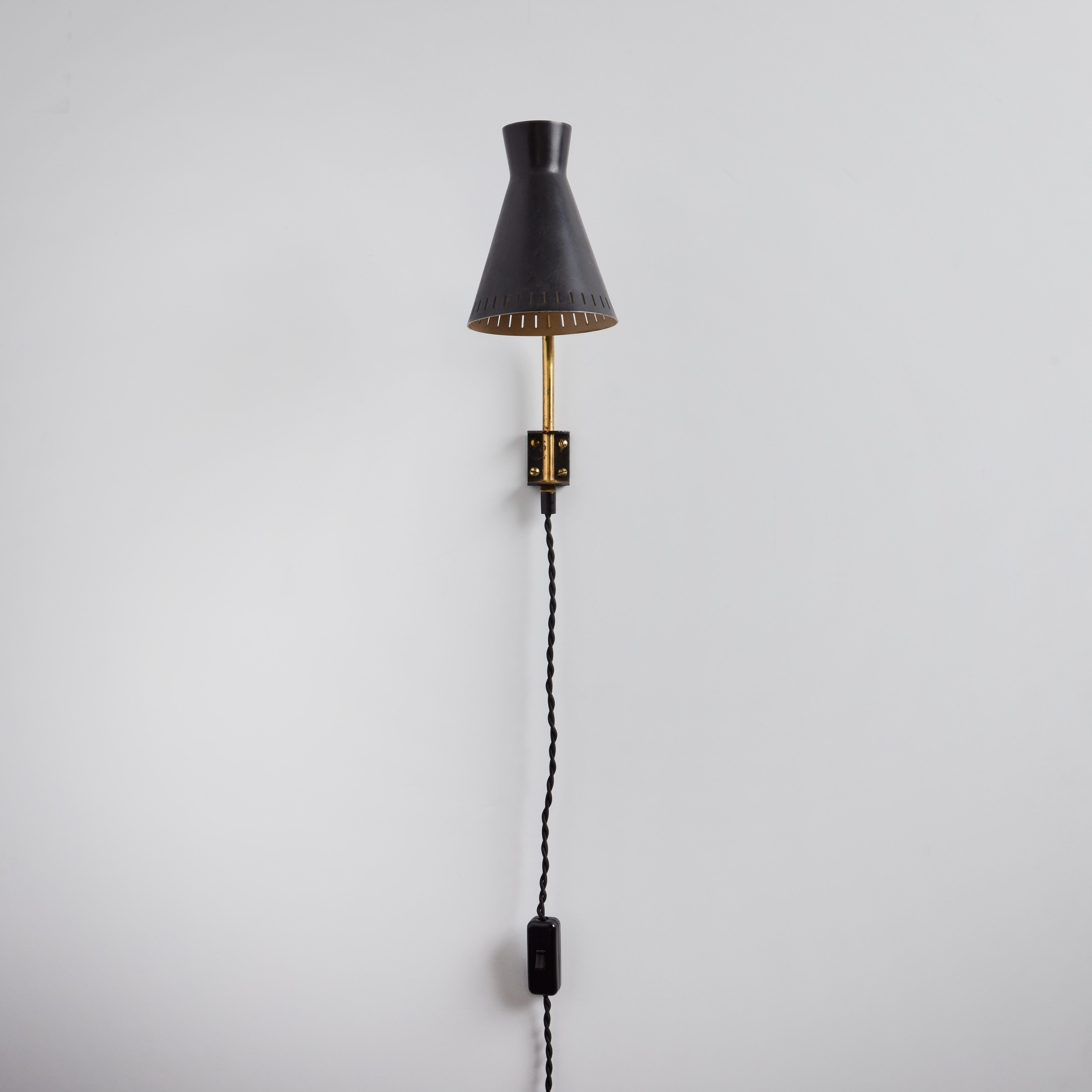 1950s Perforated Metal Diabolo Plug-In Wall Lamp Attributed to Mauri Almari For Sale 3