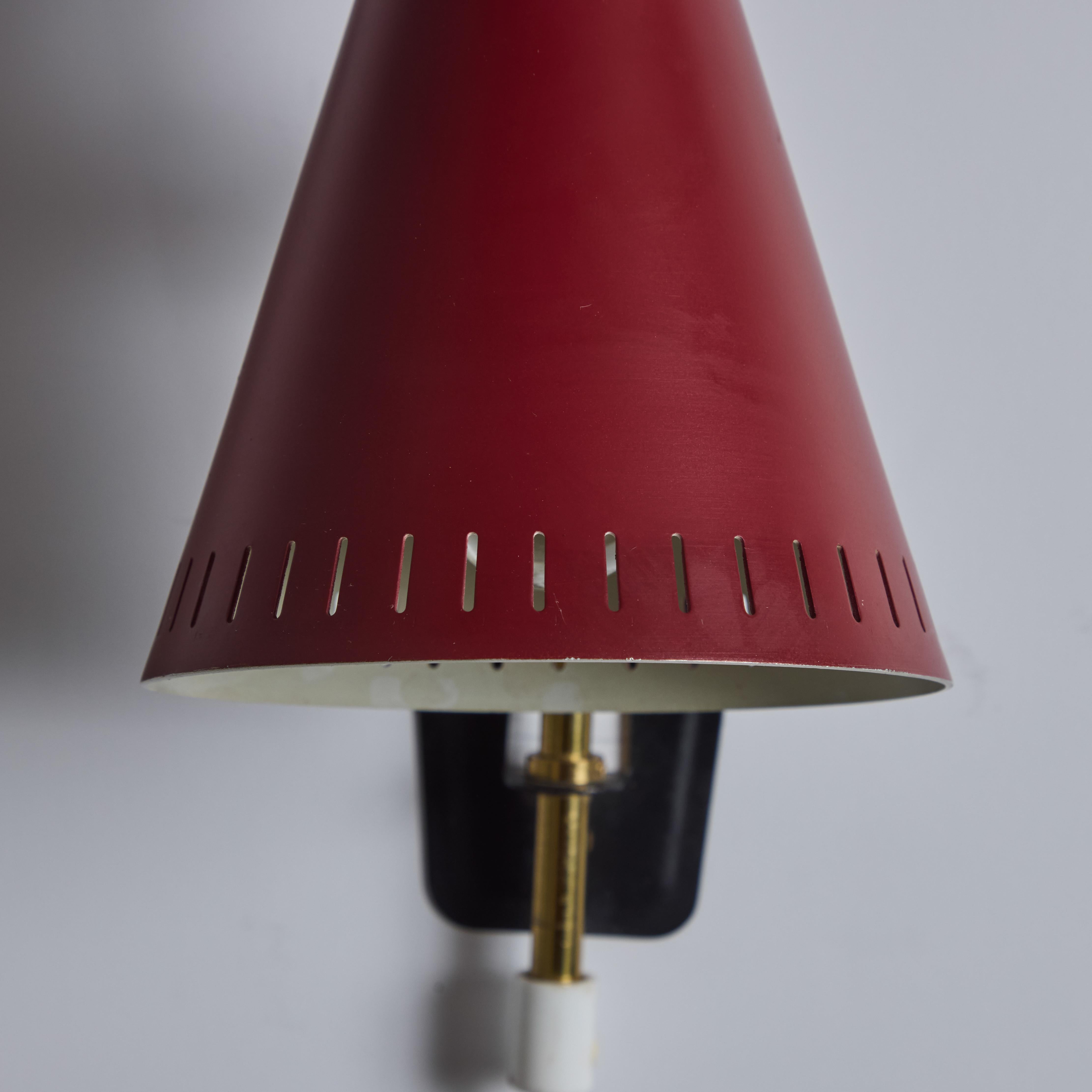 1950s Perforated Red Diabolo Plug-In Wall Lamp Attributed to Mauri Almari For Sale 9