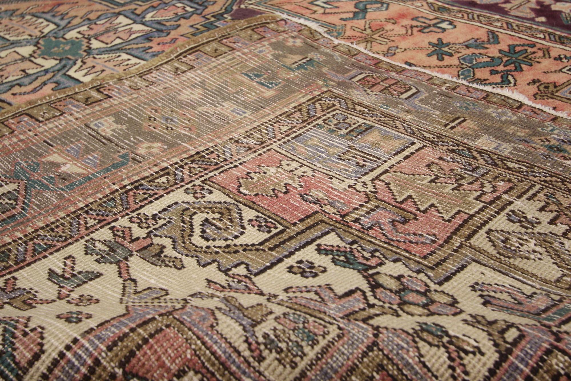 1950's Persian Heriz Carpet with Traditional Style In Good Condition For Sale In Dallas, TX