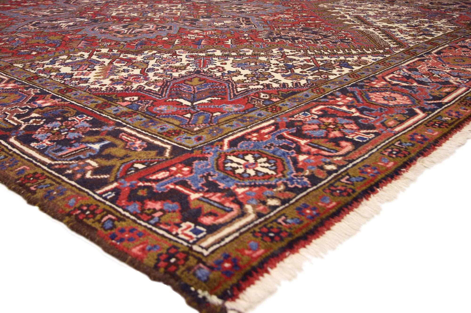 1950's Persian Heriz Rug with Traditional Style Bohemio en venta