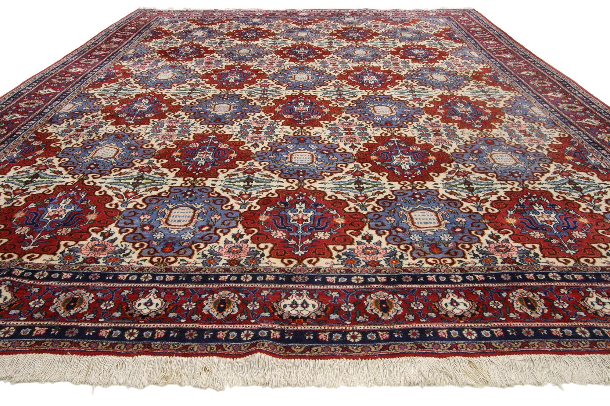 Modern 1950's Persian Moud Mood Rug with Traditional Style For Sale