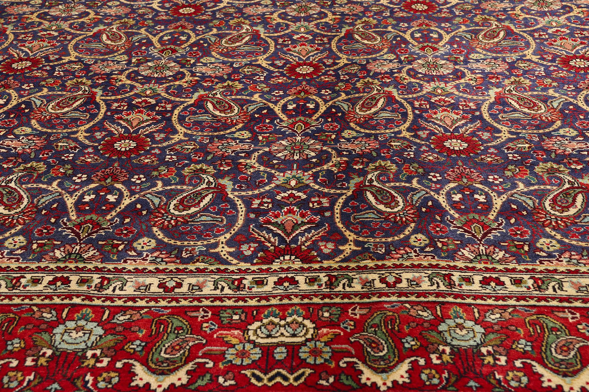 Tappeto persiano Tabriz vintage con stile tradizionale in vendita 1