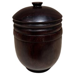 Vaso con coperchio in legno di palissandro Petite del 1950