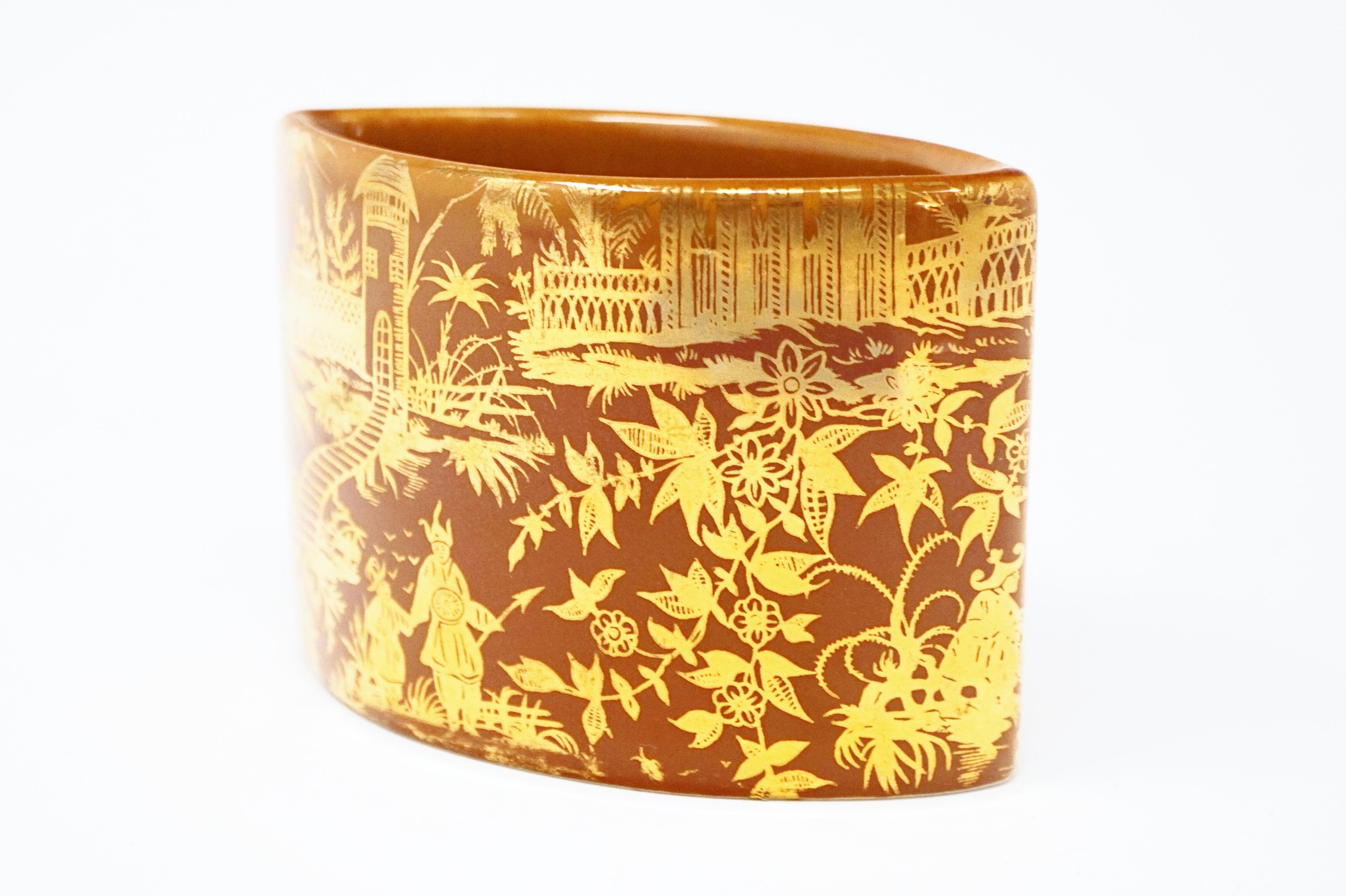 1950s Piero Fornasetti 'Piccolo Coromandel' Gold Leaf Ceramic Vase In Excellent Condition In McKinney, TX