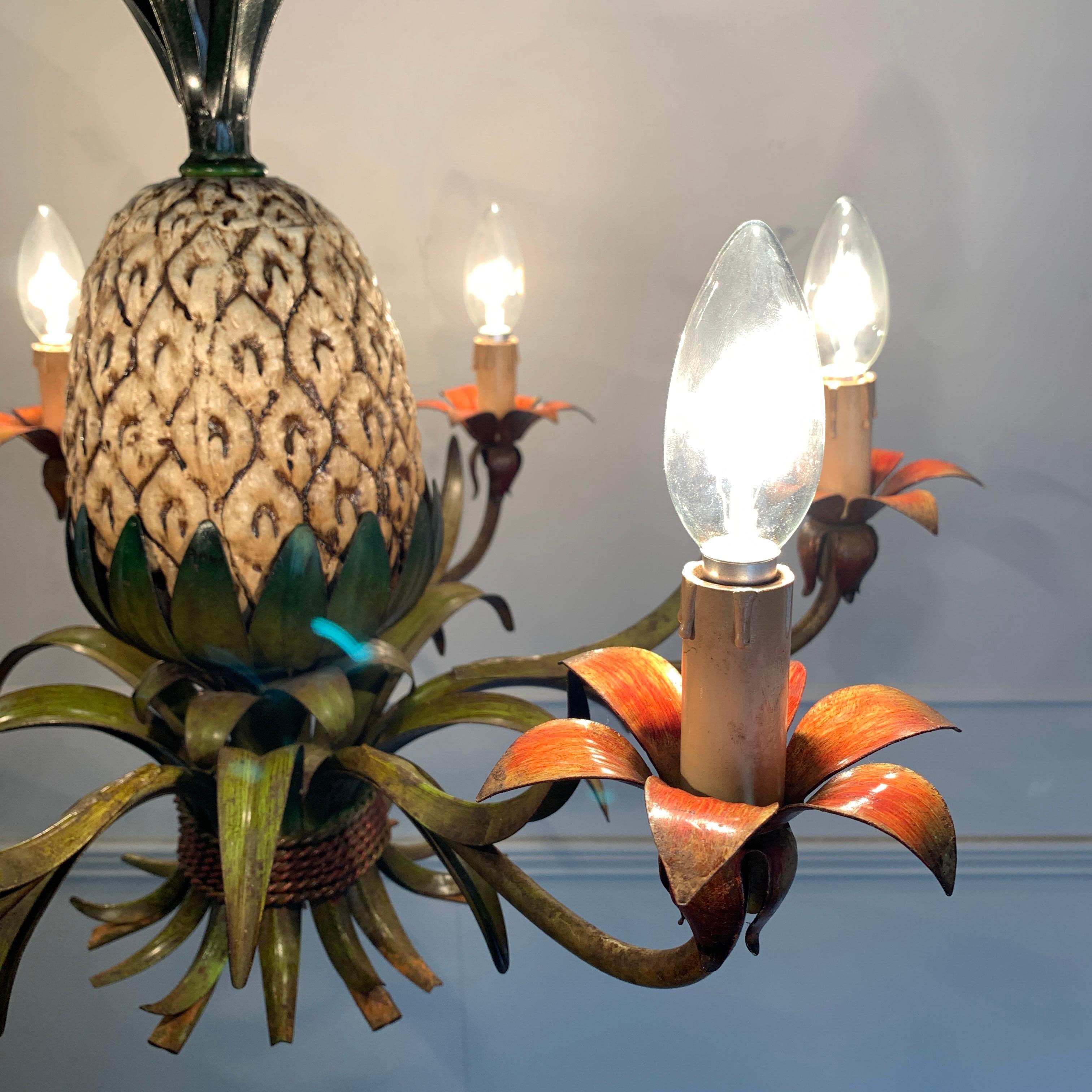 1950s Pineapple Toleware Chandelier In Good Condition In Hastings, GB