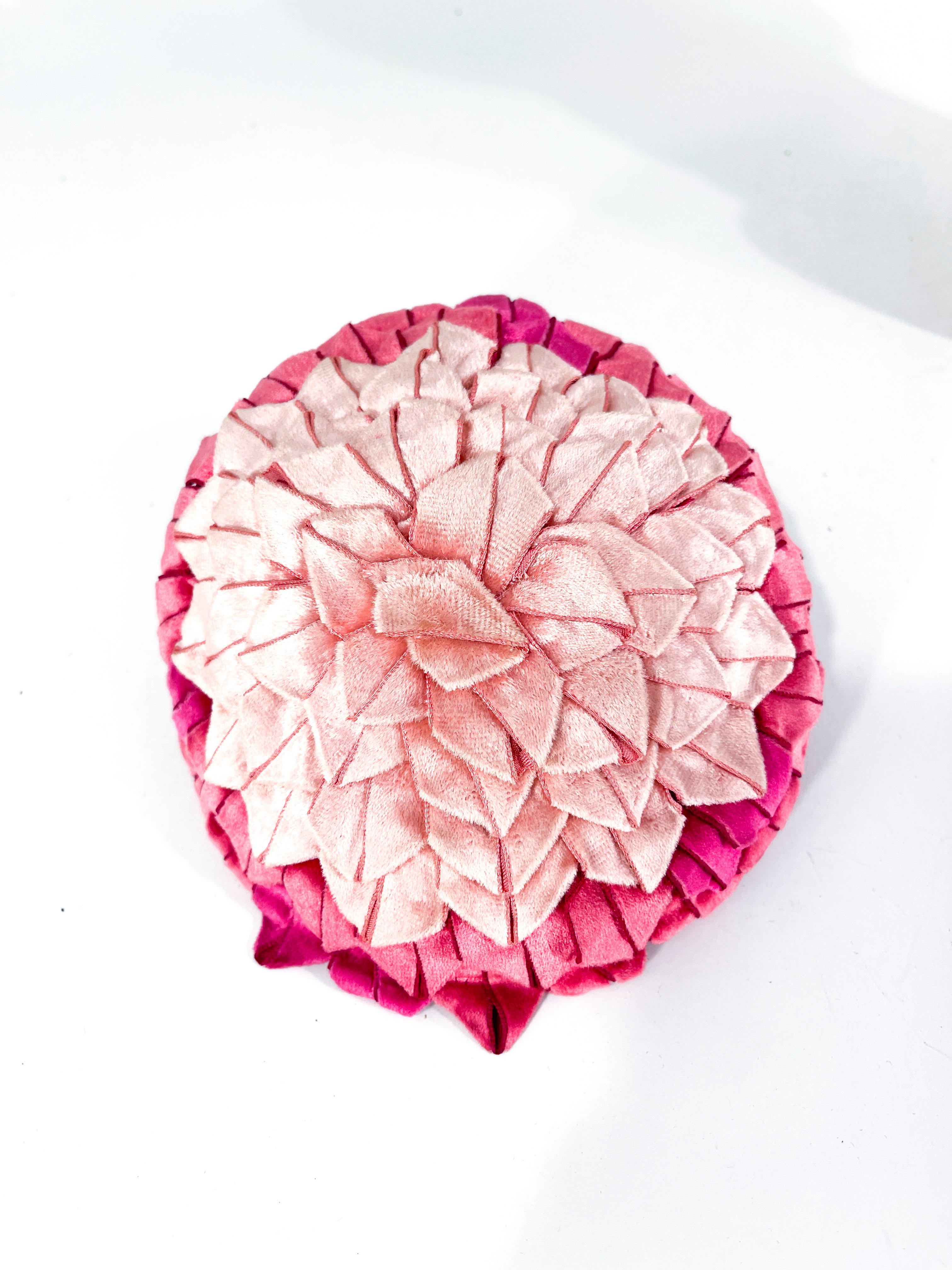 Women's 1950s Pink and Rose Velvet Ribbon Cocktail Hat For Sale