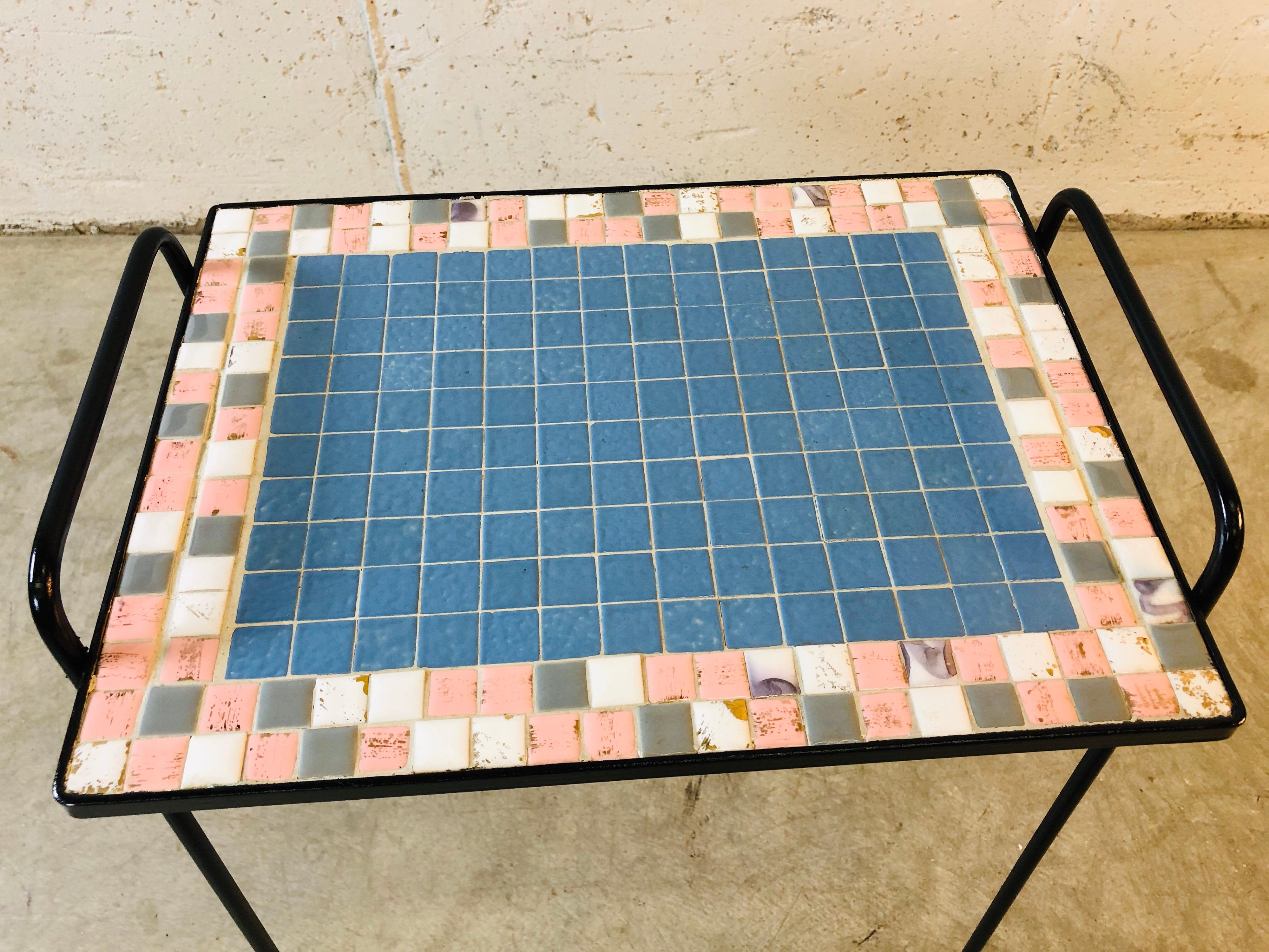 American 1950s Pink and Blue Tile Side Accent Table