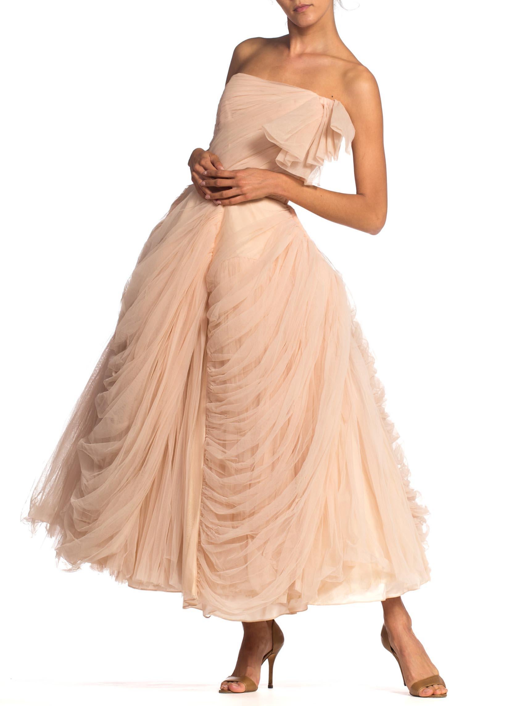 1950S Blush Pink Rayon & Nylon Tulle Draped Strapless Gown In The Style Of Dior In Excellent Condition In New York, NY