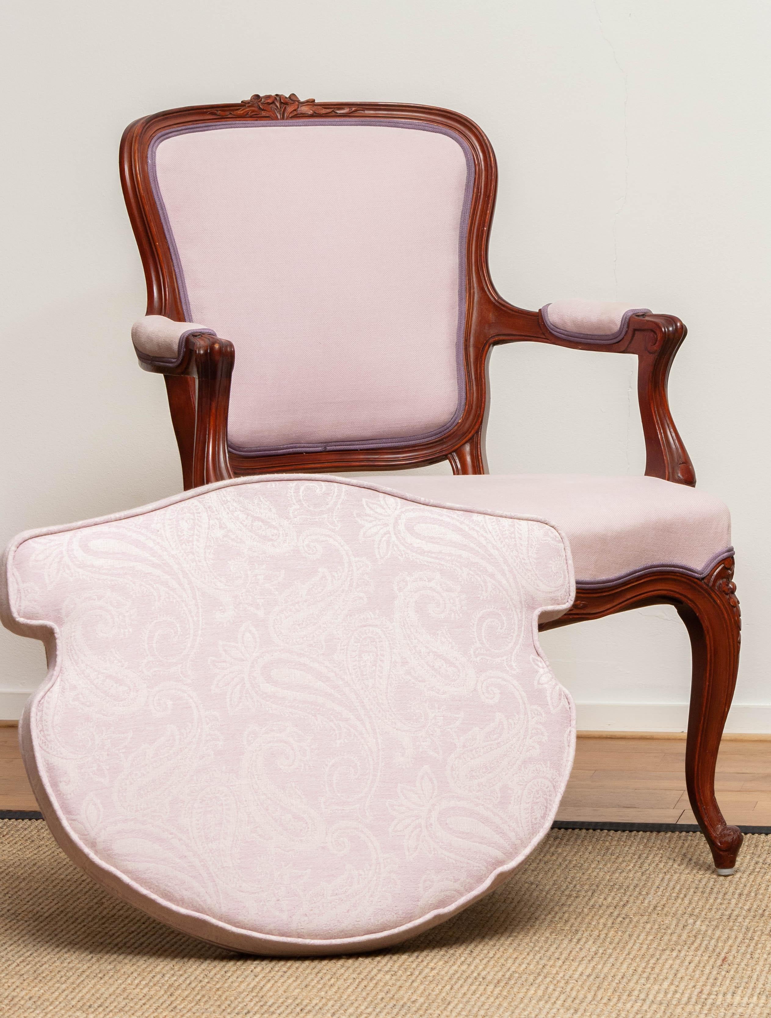 1950s, Pink Swedish Rococo Bergères in the Shabby Chic Technique 3