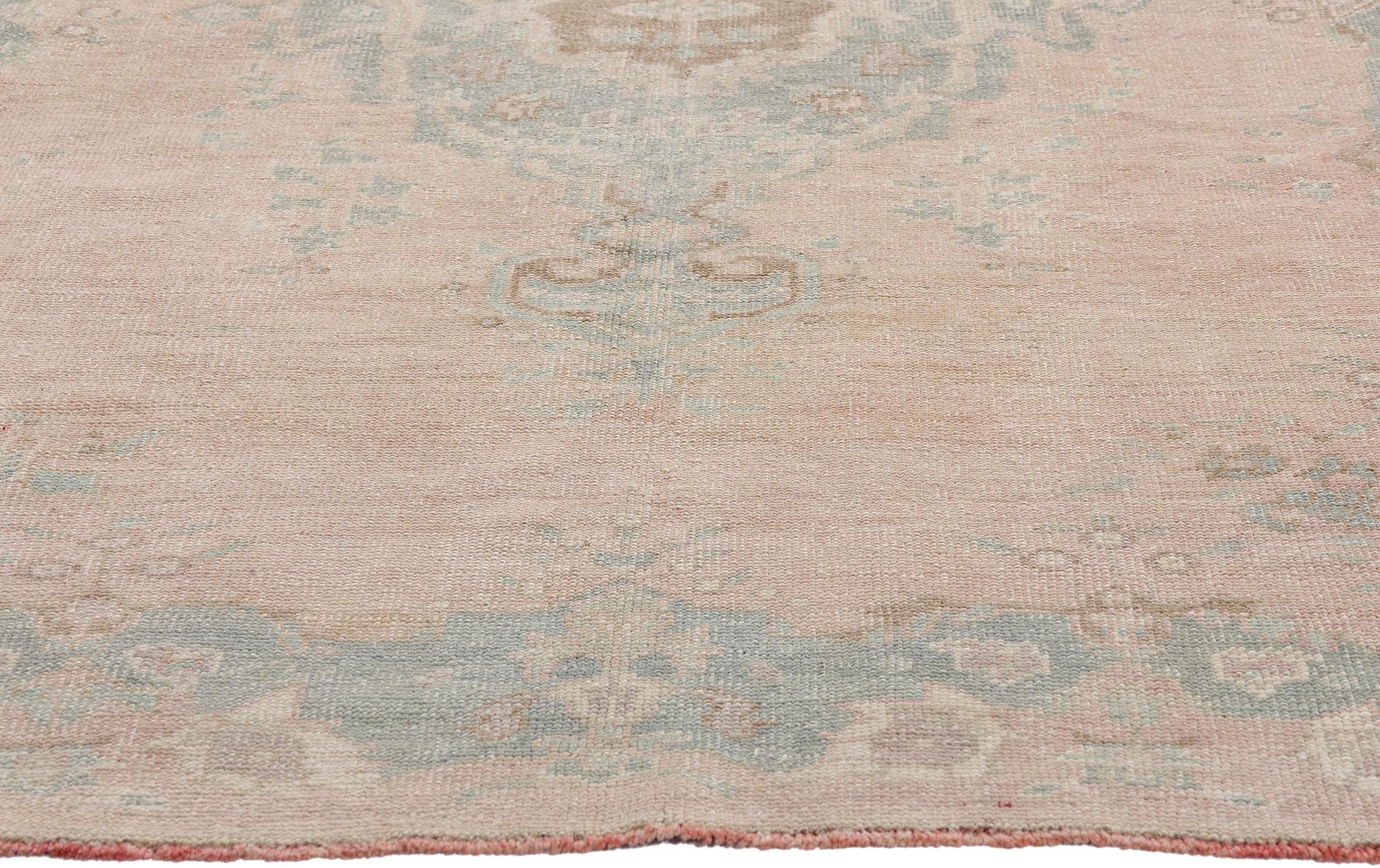 1950's Pink Turkish Oushak Carpet with Modern Style In Good Condition For Sale In Dallas, TX