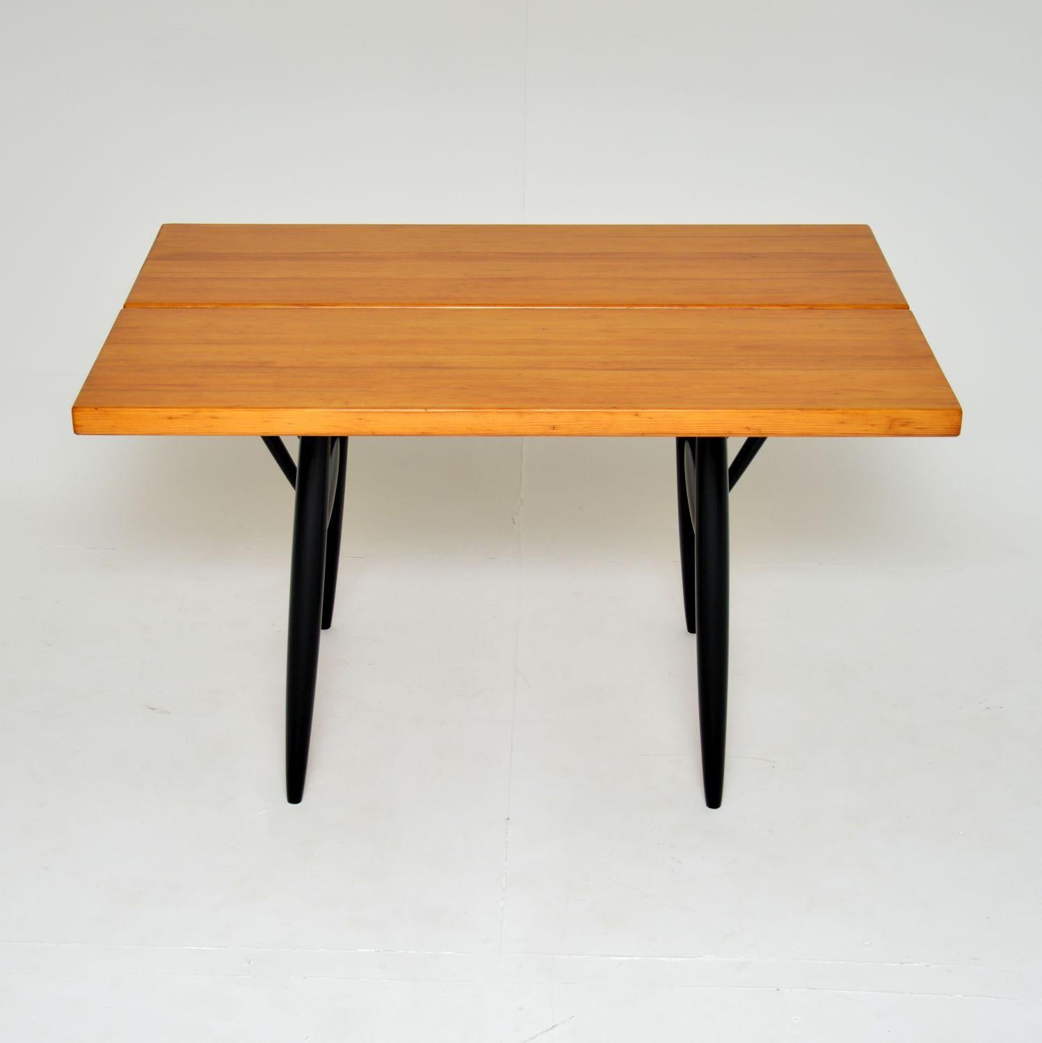 1950's Pirkka Dining Table & Benches by Ilmari Tapiovara for Asko In Good Condition For Sale In London, GB