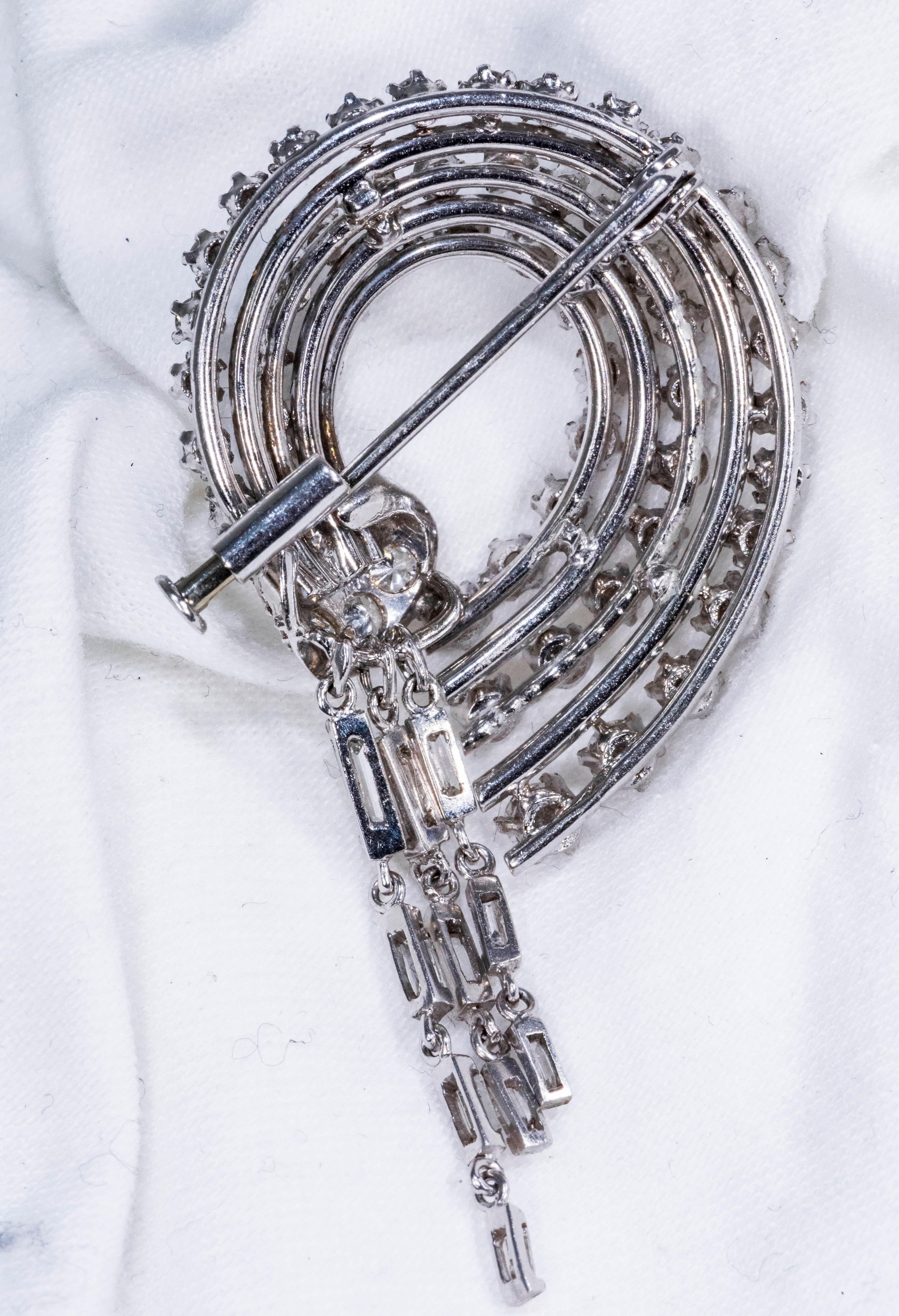 1950s French Platinum 4 Carat Brilliant Round Diamond Set Bow Brooch Pin Pendant 11