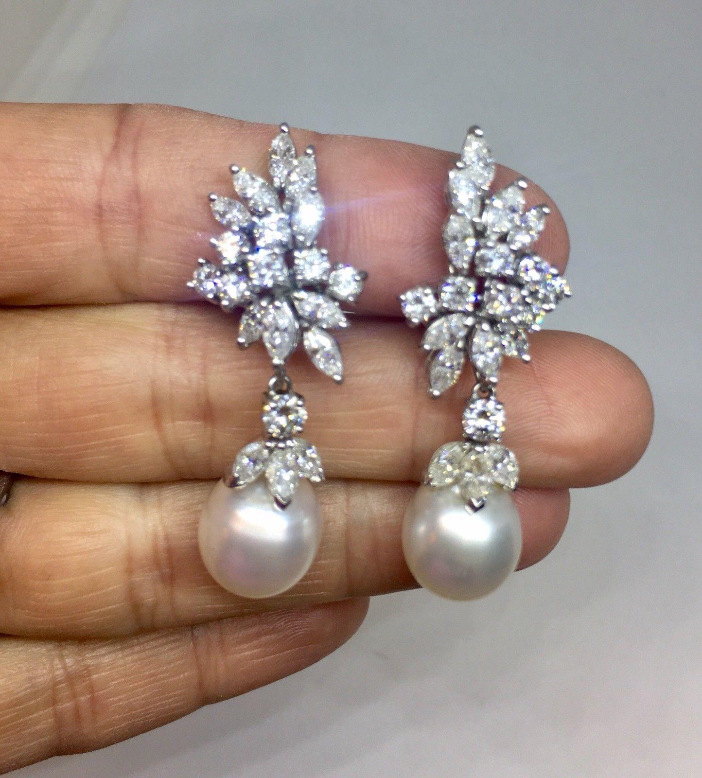 Retro 1950s Platinum 5.60 Carat VS Diamond South Sea Cultured Pearl Pendant Earrings For Sale