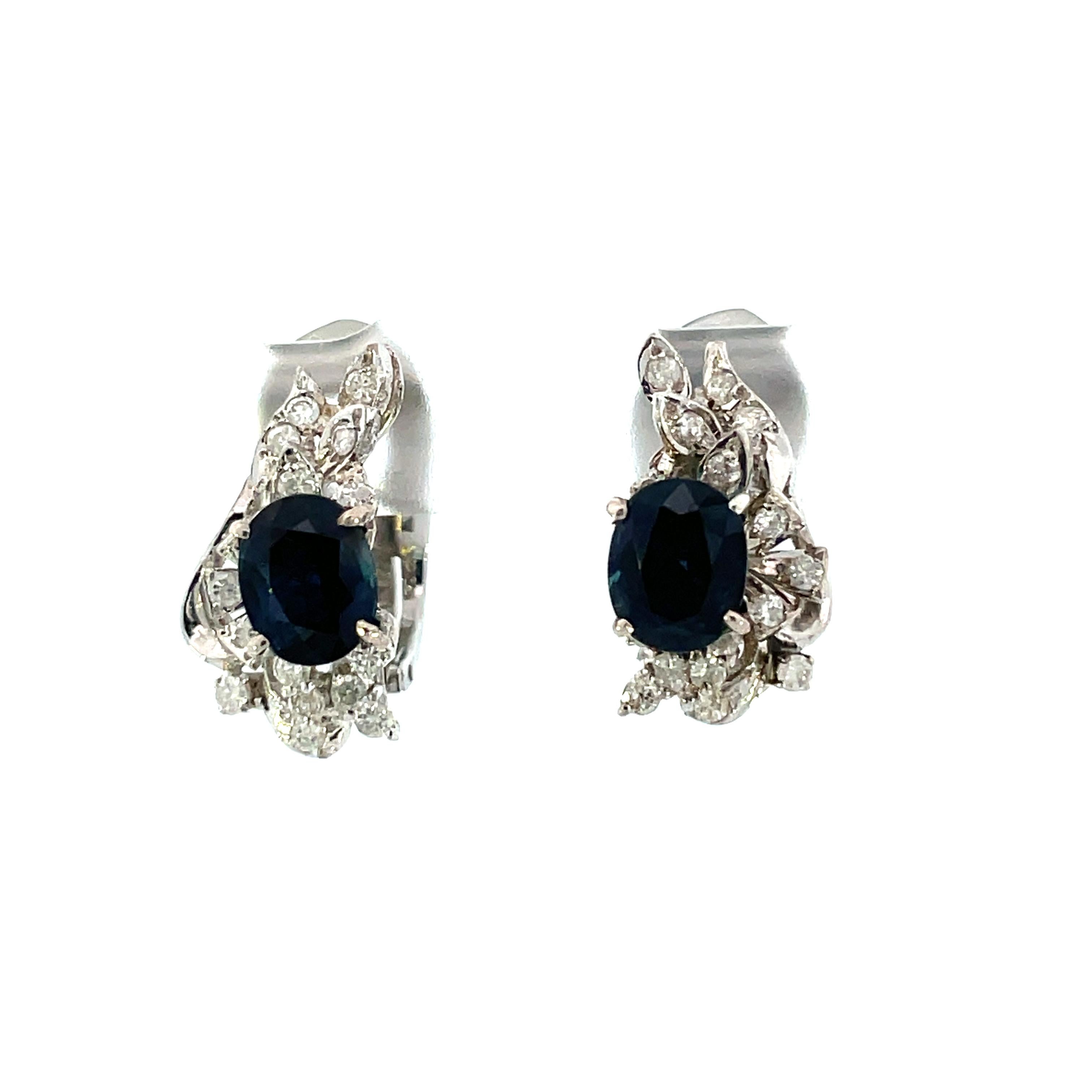 Women's or Men's 1950s Platinum Blue Sapphire and Diamond Mid Century Retro Non-Pierced Earrings  For Sale