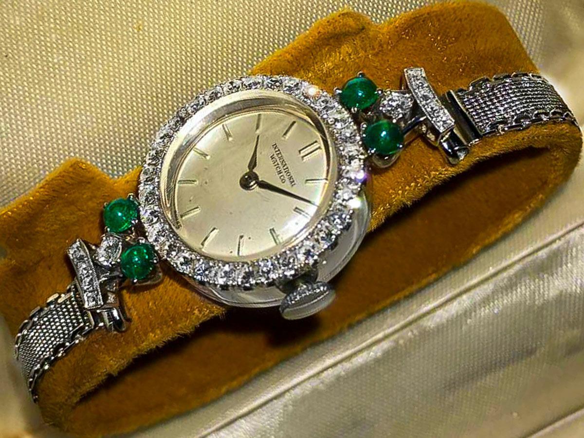 A Rare 1960s Platinum Diamond Emerald IWC - International Watch Company Cocktail Bracelet Watch

Basic Specifications 

-155mm Fits up to Wrist Size
*Can be resized extended or tapered as necessary as a complimentary service with purchase

Case