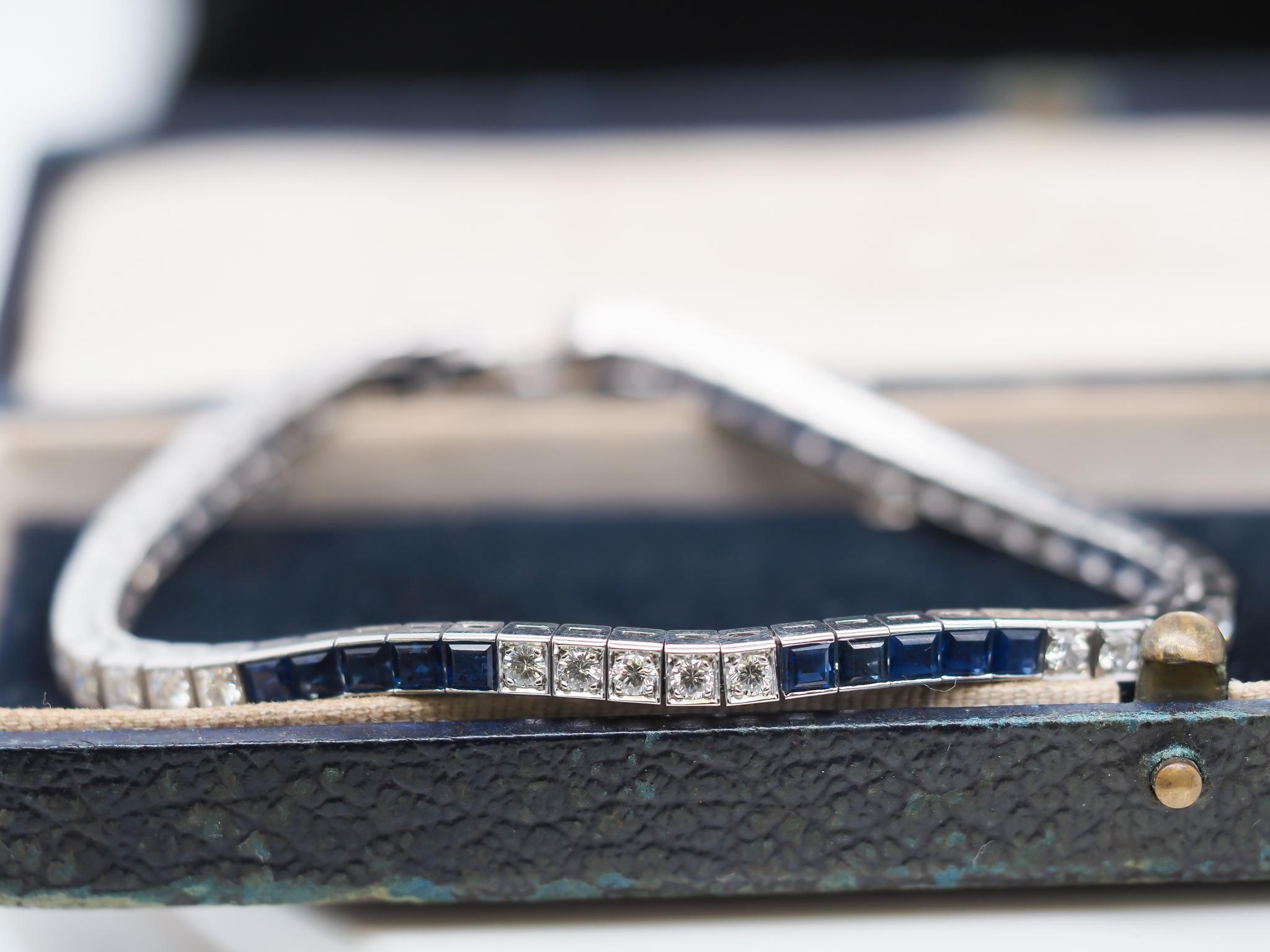 1950er Jahre Platin Natürlicher Saphir und Diamant Geradliniges Armband im Angebot 2