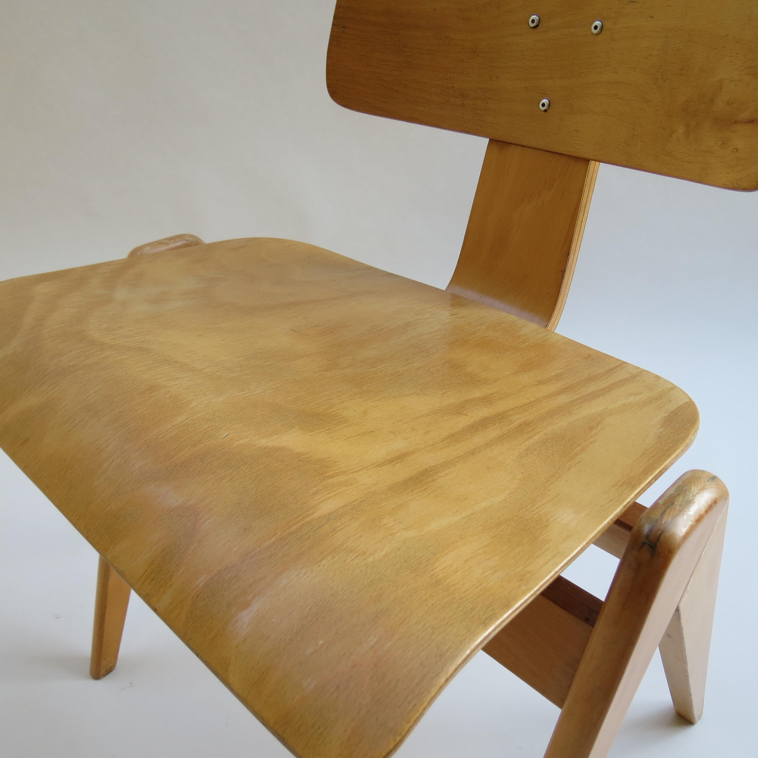 1950s Plywood Hillestak Stacking Chairs by Robin Day for Hille UK 7