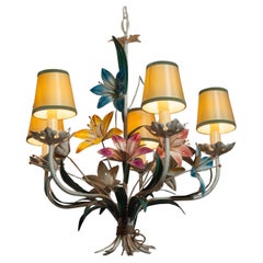 1950 , Lampadario policromo con metallo verniciato  Fiori , Italia
