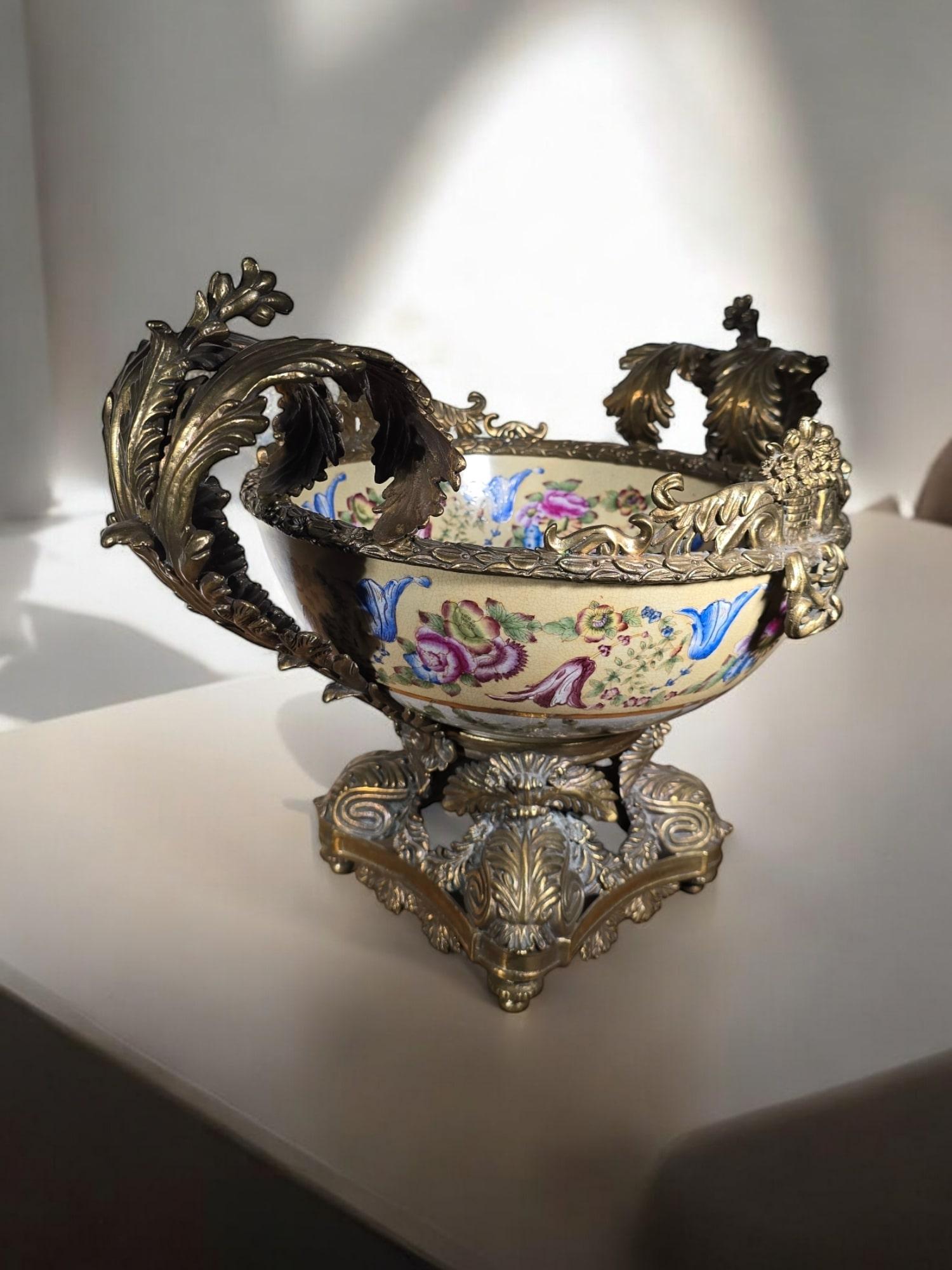 1950s Porcelain and Bronze Centerpiece For Sale 3