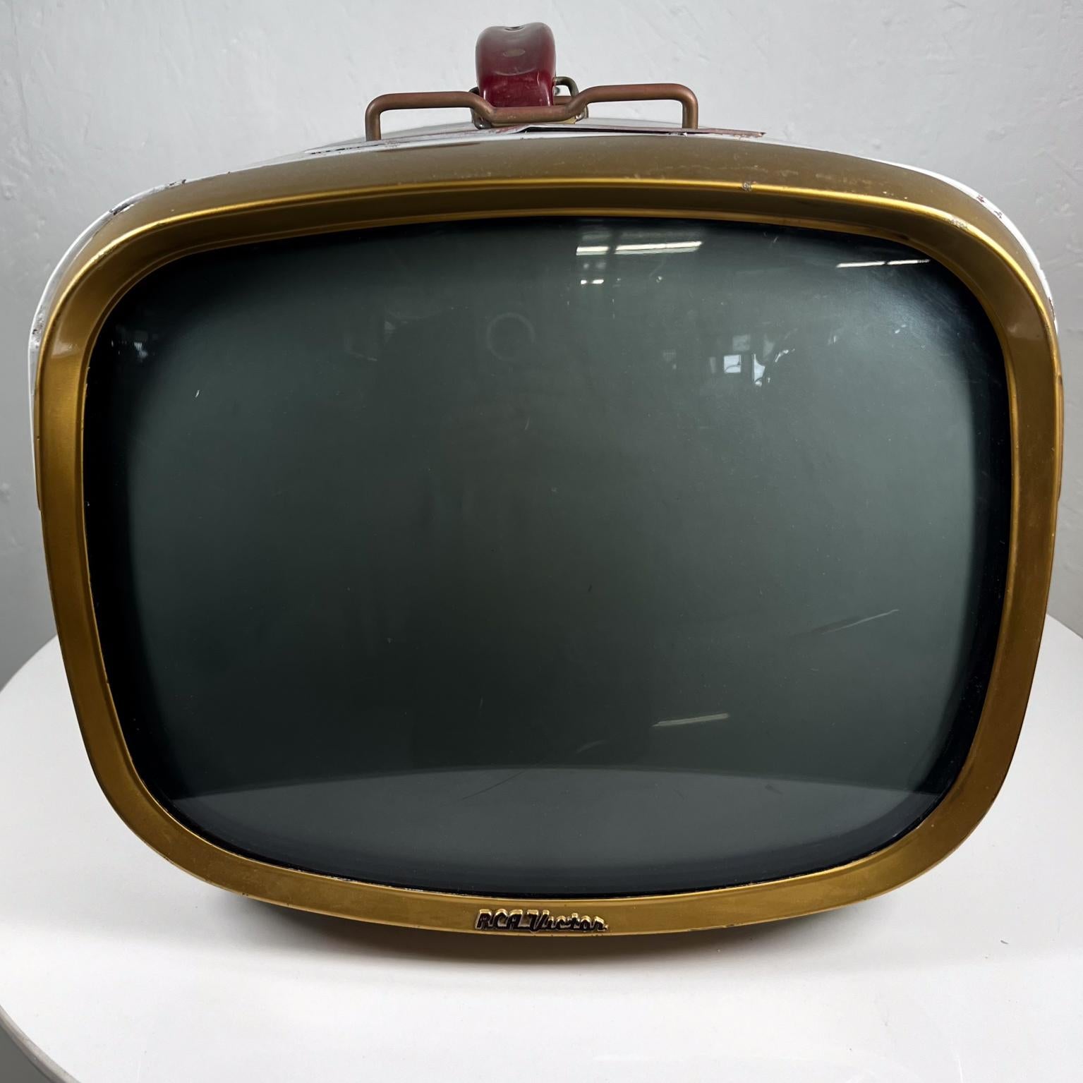 Metal 1950s Portable Tube TV Deluxe RCA Victor Television New Jersey